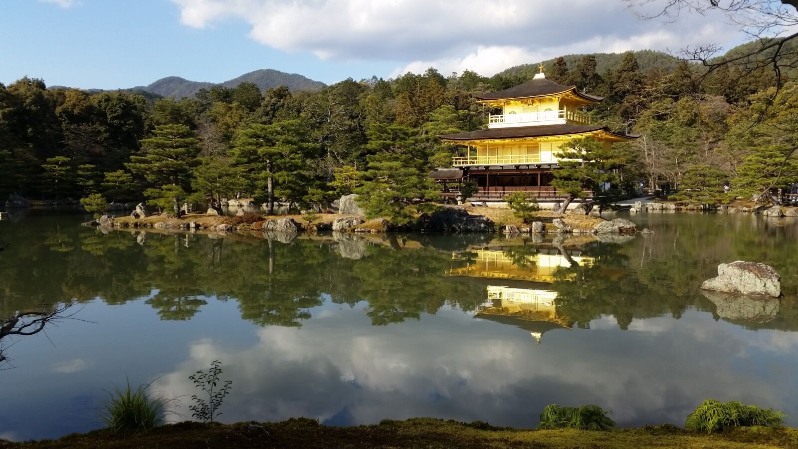 Samsung Galaxy S5 sample photo. Golden temple, japan, kyoto photography