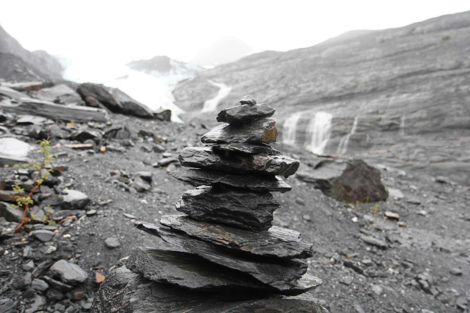 Canon EOS 60D sample photo. Alaska, balance, rocks photography