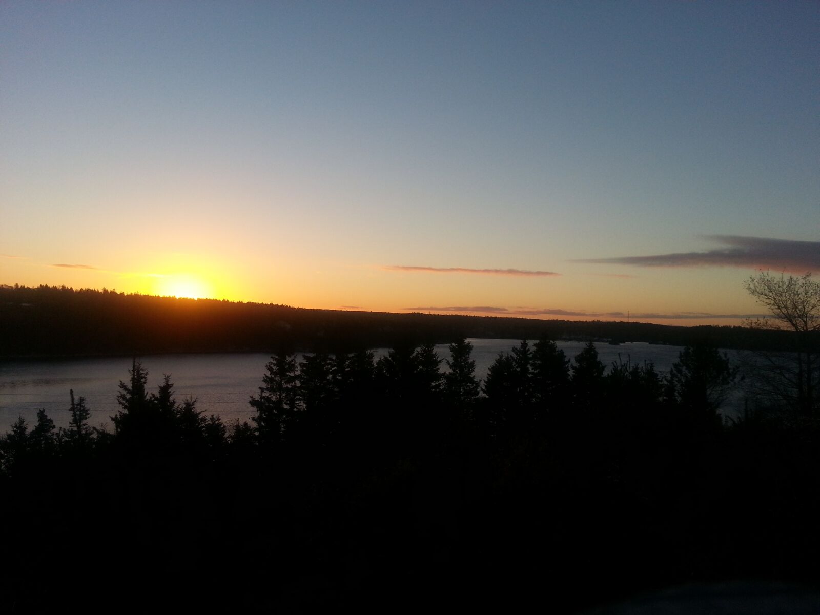Samsung Galaxy S3 sample photo. Sunrise, water, sky photography