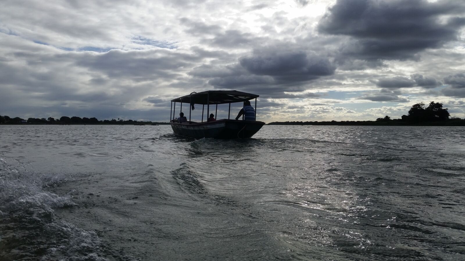 Samsung Galaxy S5 sample photo. Vessel, river san francisco photography