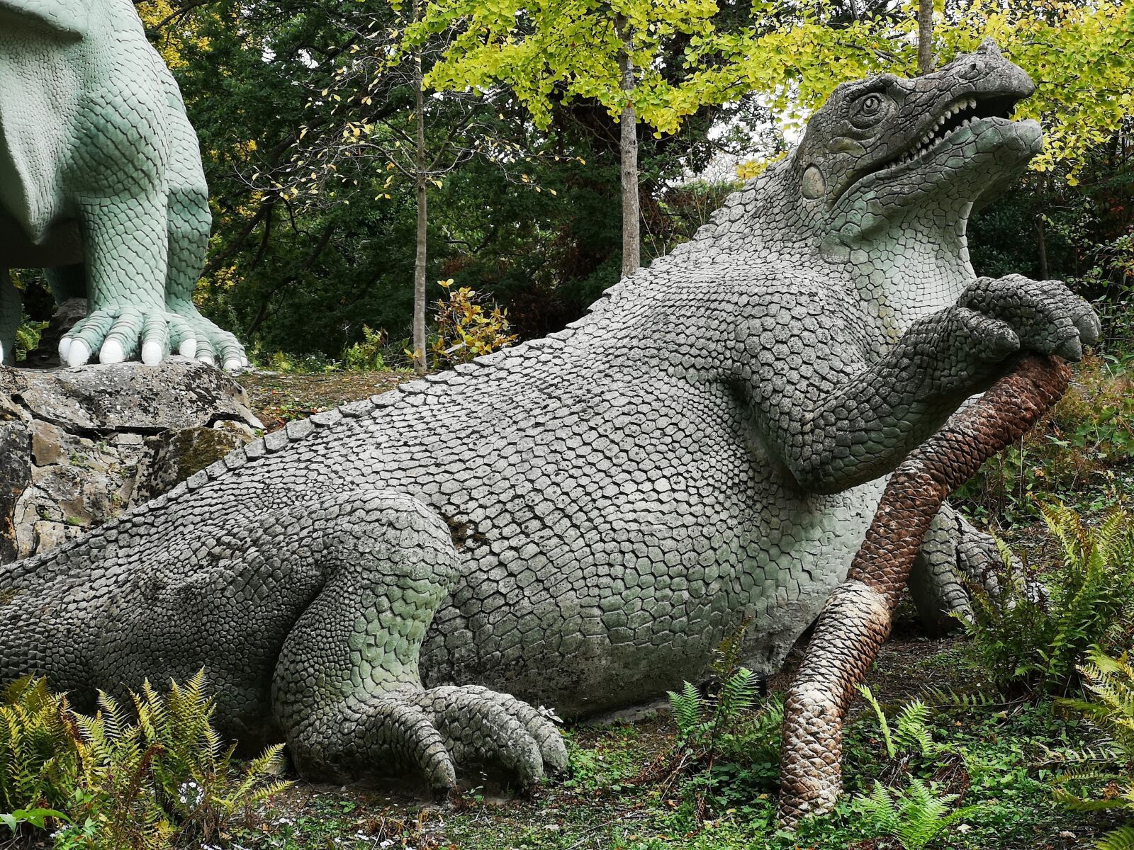 HUAWEI CLT-L09 sample photo. Dinosaur, crystal palace, london photography