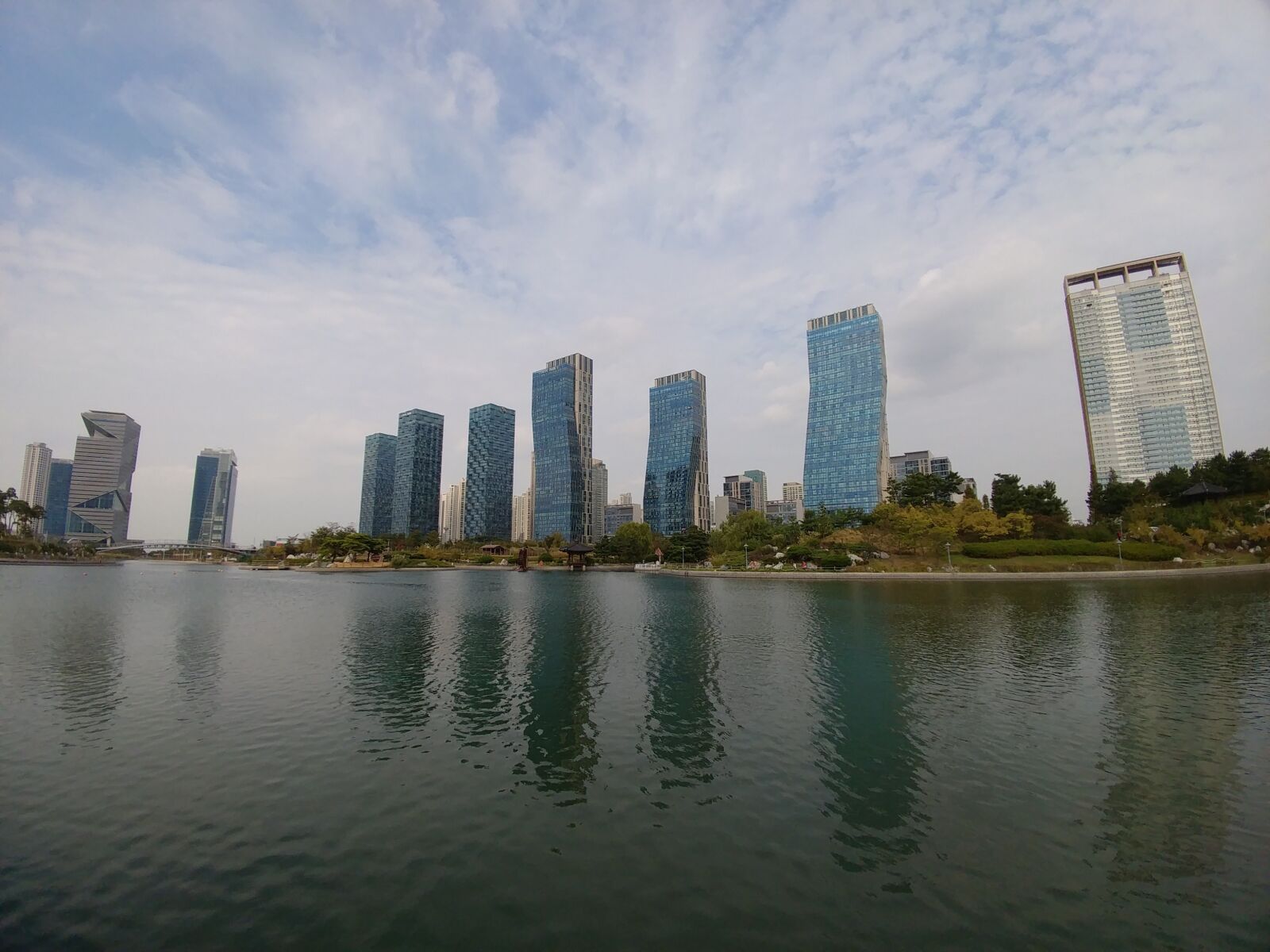LG V20 sample photo. Songdo, park, incheon photography