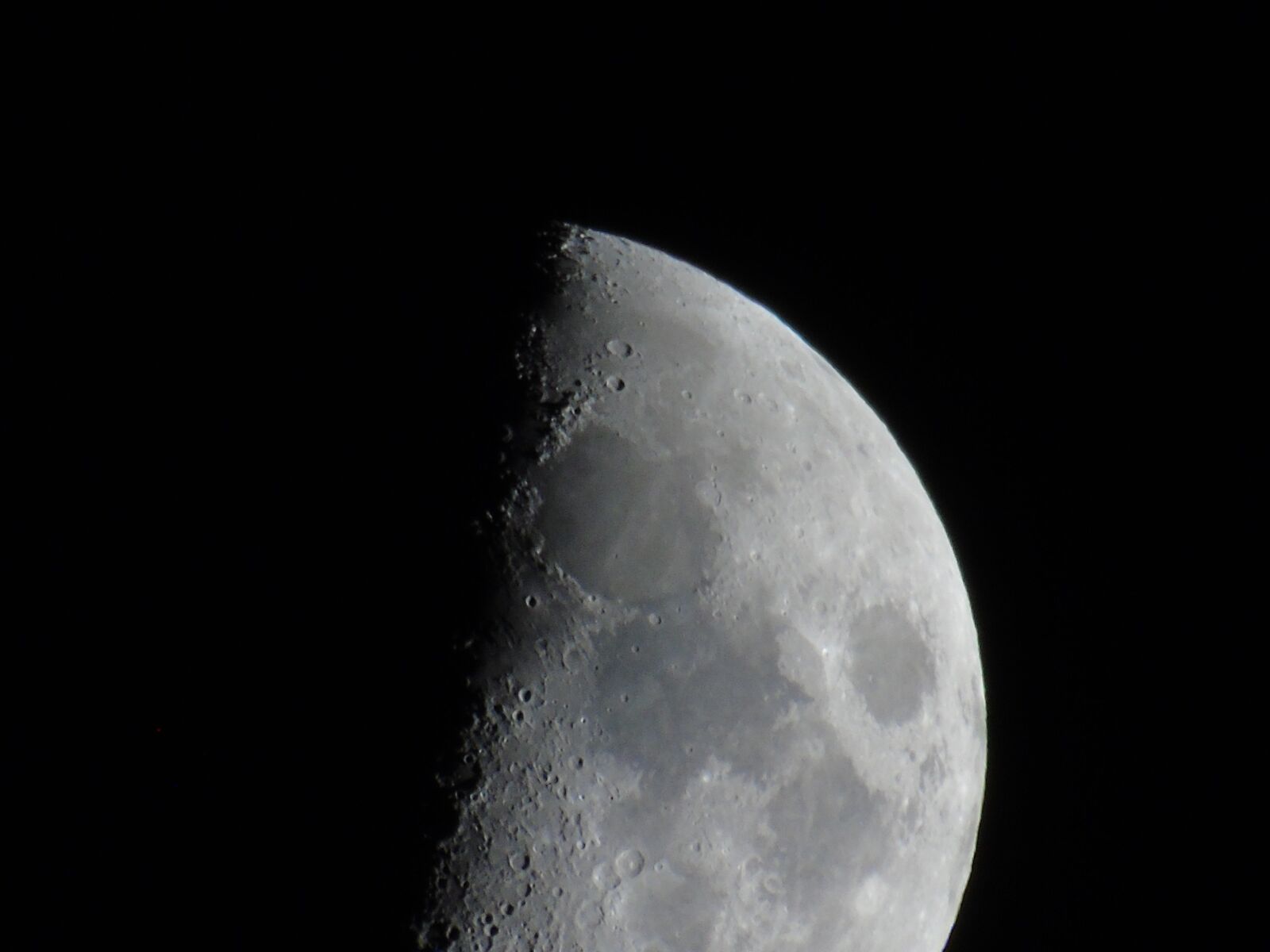 Sony Cyber-shot DSC-H400 sample photo. Moon, night, star photography