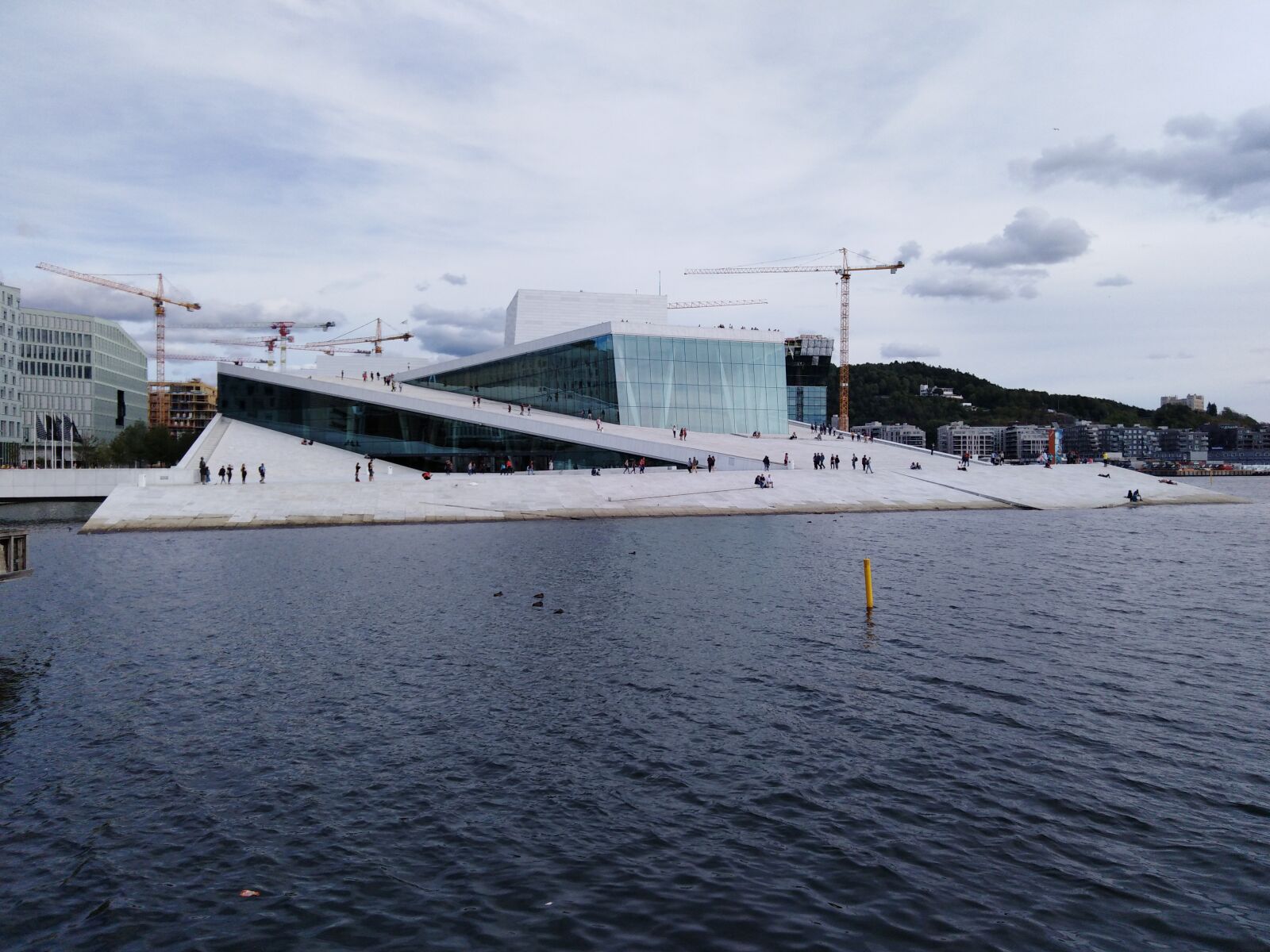 HUAWEI Y6 2018 sample photo. Oslo, auditorium, architecture photography