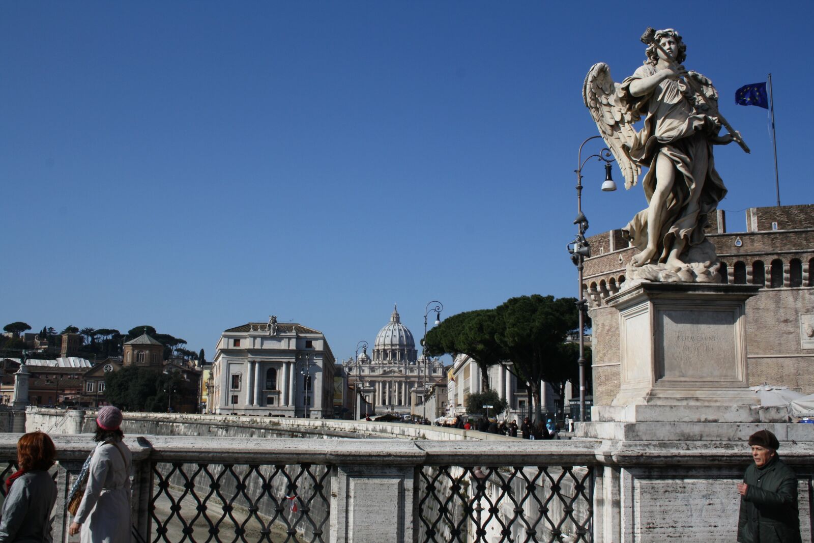 Canon EOS 1000D (EOS Digital Rebel XS / EOS Kiss F) sample photo. Rome, view, bridge photography