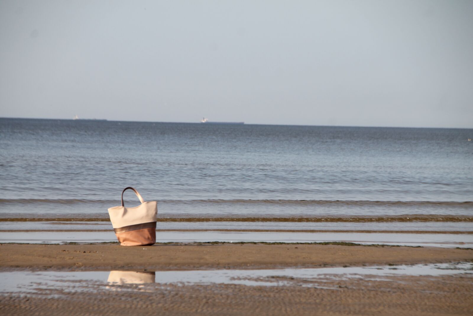 Canon EOS 1100D (EOS Rebel T3 / EOS Kiss X50) sample photo. Latvia, city, tourism photography