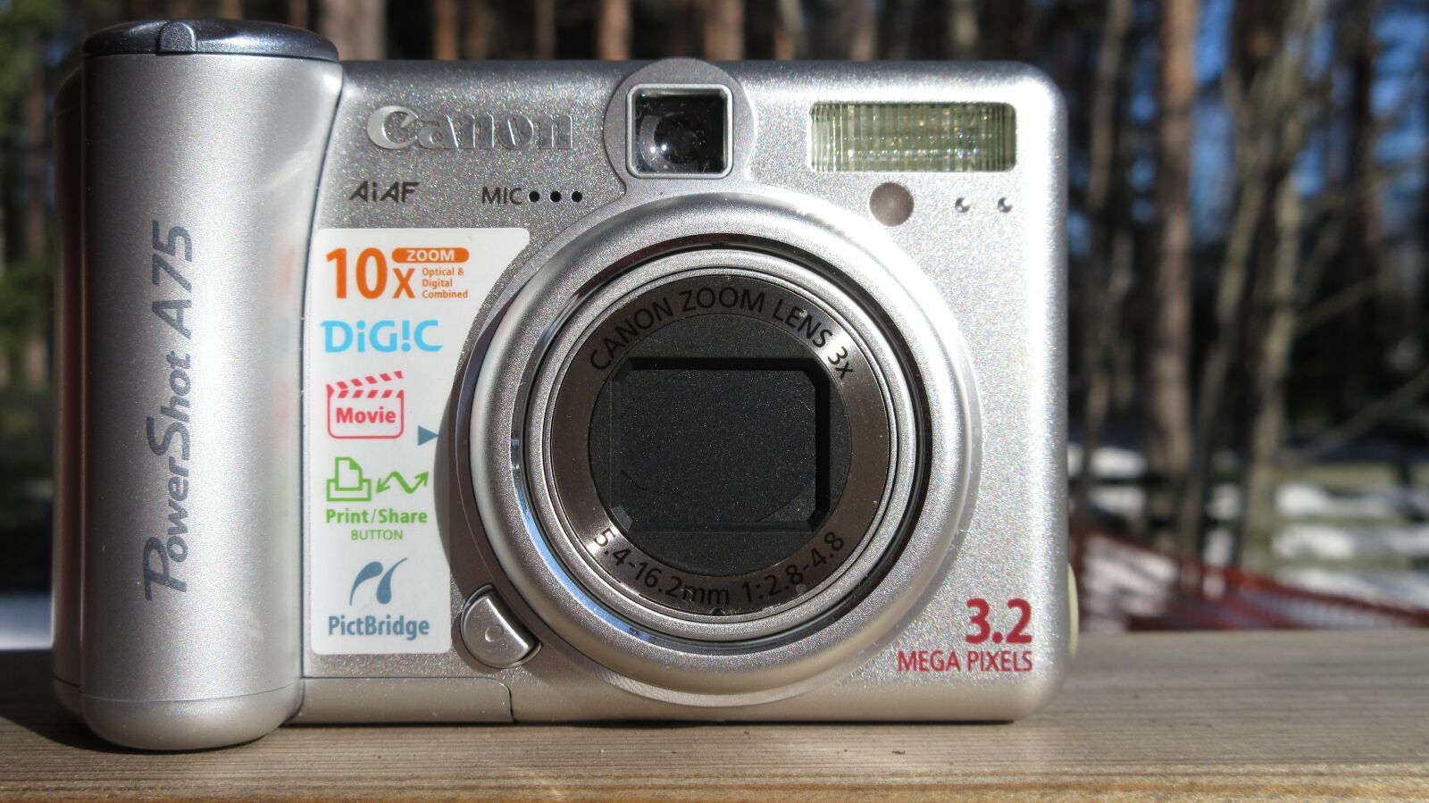 Canon PowerShot ELPH 360 HS (IXUS 285 HS / IXY 650) sample photo 