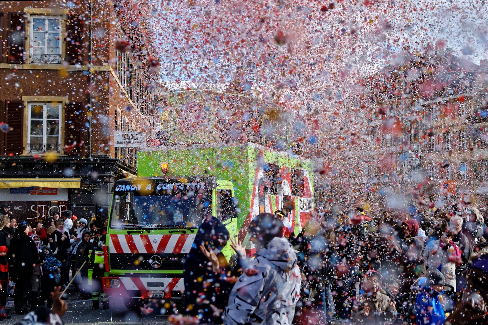 Nikon D80 sample photo. Carnival, celebration, road photography