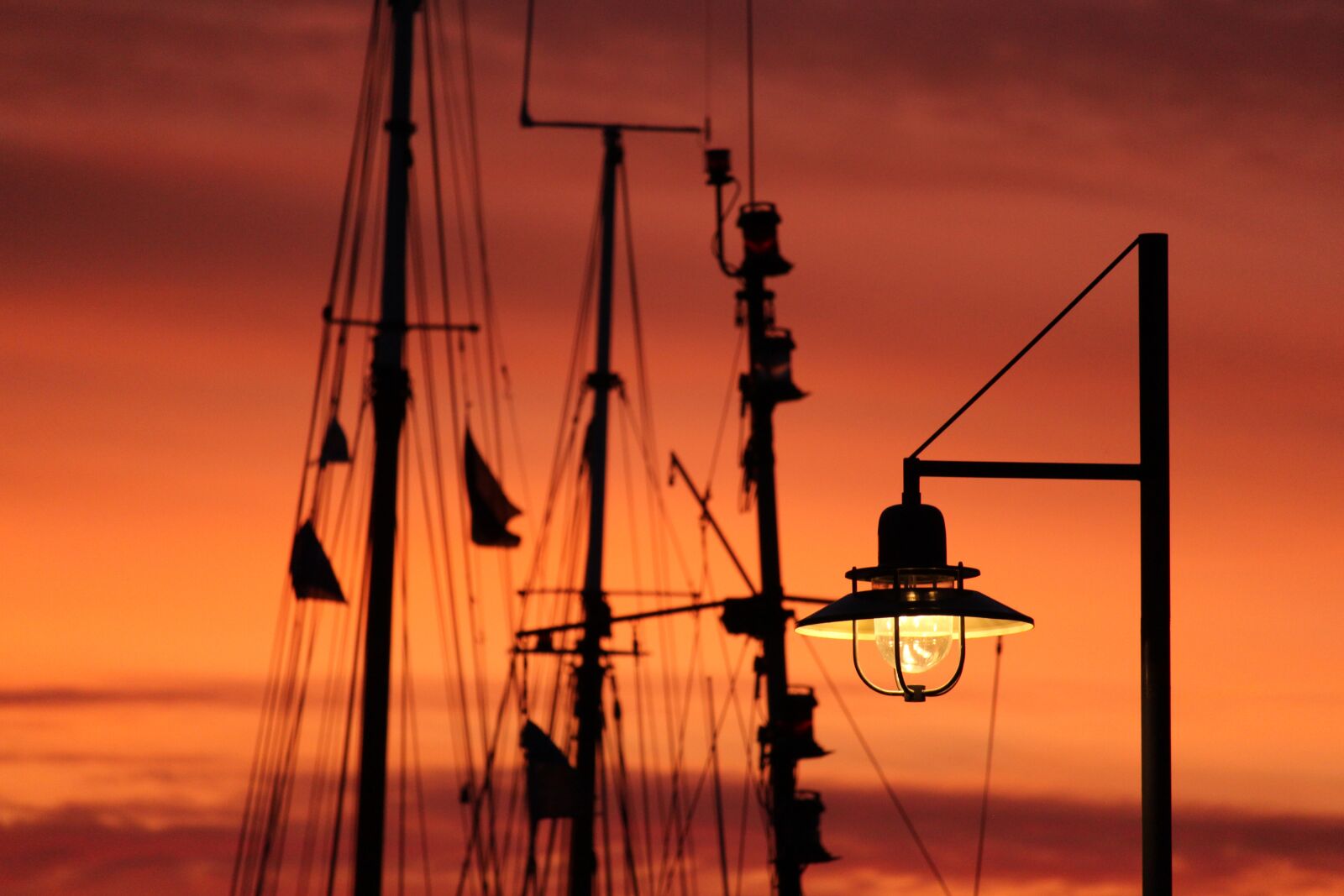 Canon EF-S 55-250mm F4-5.6 IS STM sample photo. Sunset, harbour museum, greifswald photography