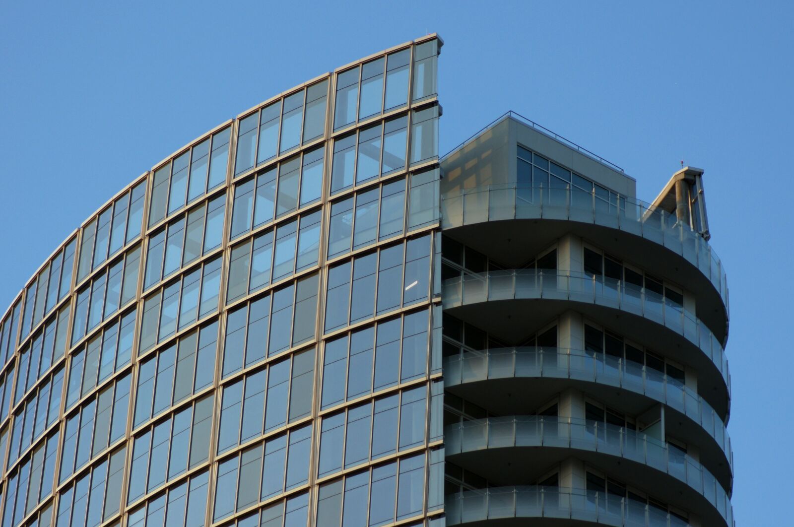 Sony SLT-A55 (SLT-A55V) sample photo. Dallas, architecture, skyscraper photography