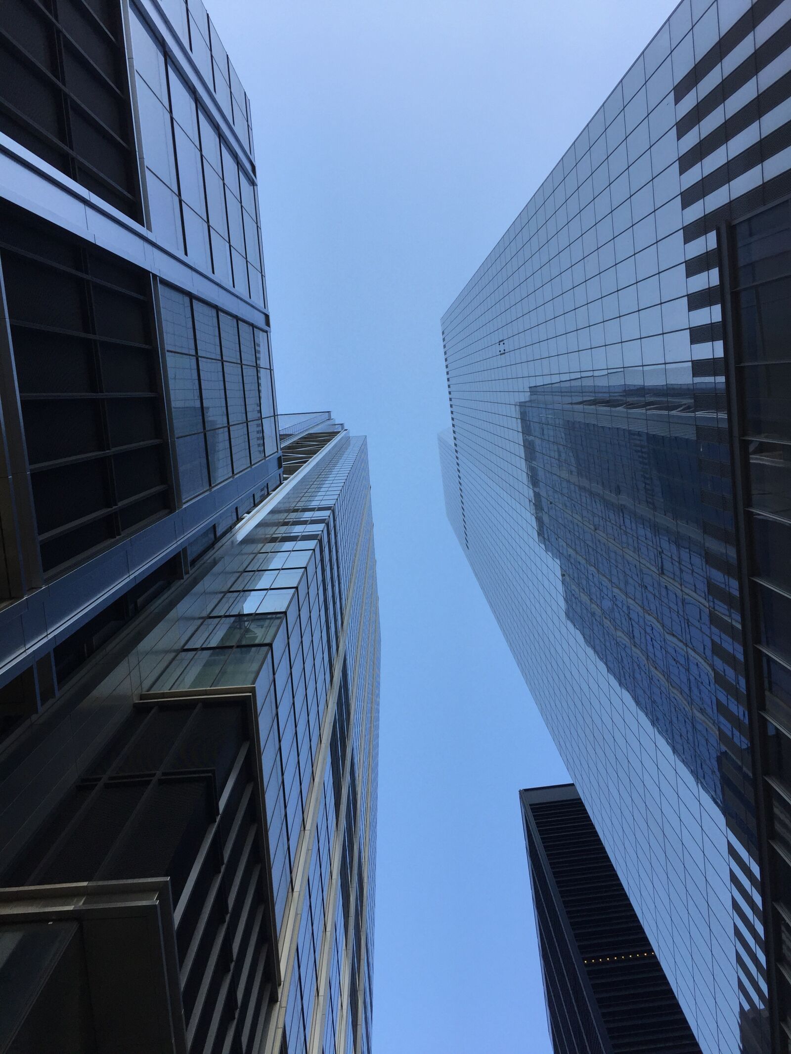 iPhone 6 back camera 4.15mm f/2.2 sample photo. New york, nyc, architecture photography