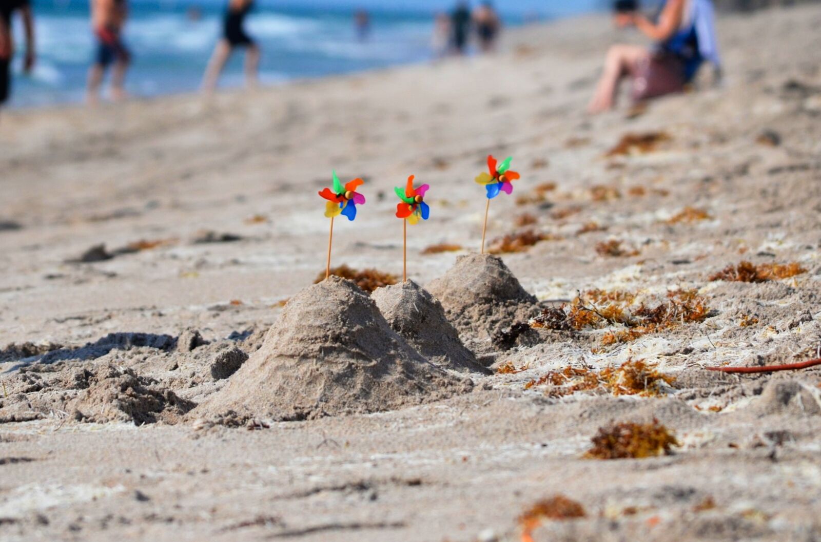 Nikon D5100 sample photo. Sandcastles, beach, sand photography