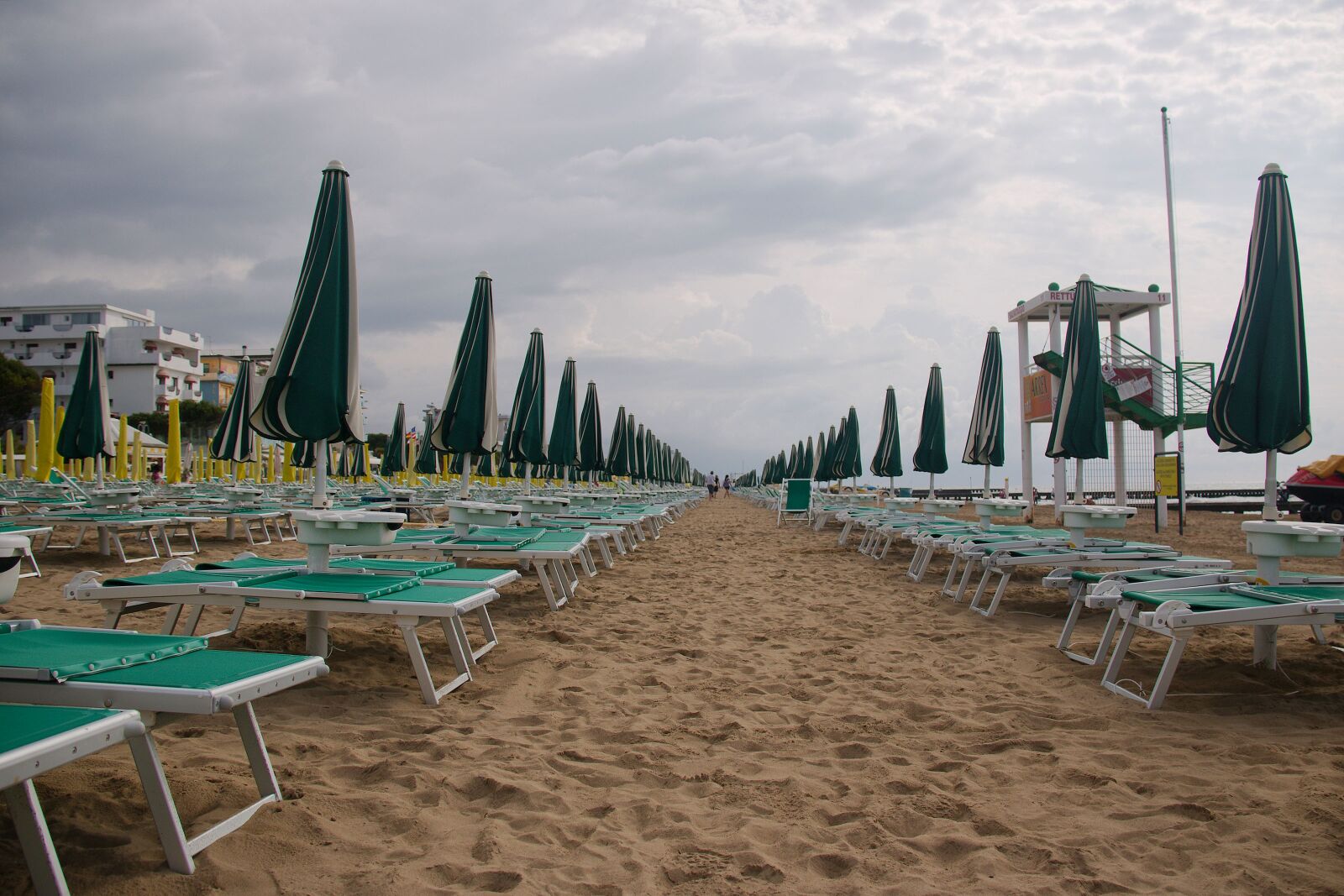 Canon EOS 750D (EOS Rebel T6i / EOS Kiss X8i) sample photo. Jesolo, venice, veneto photography
