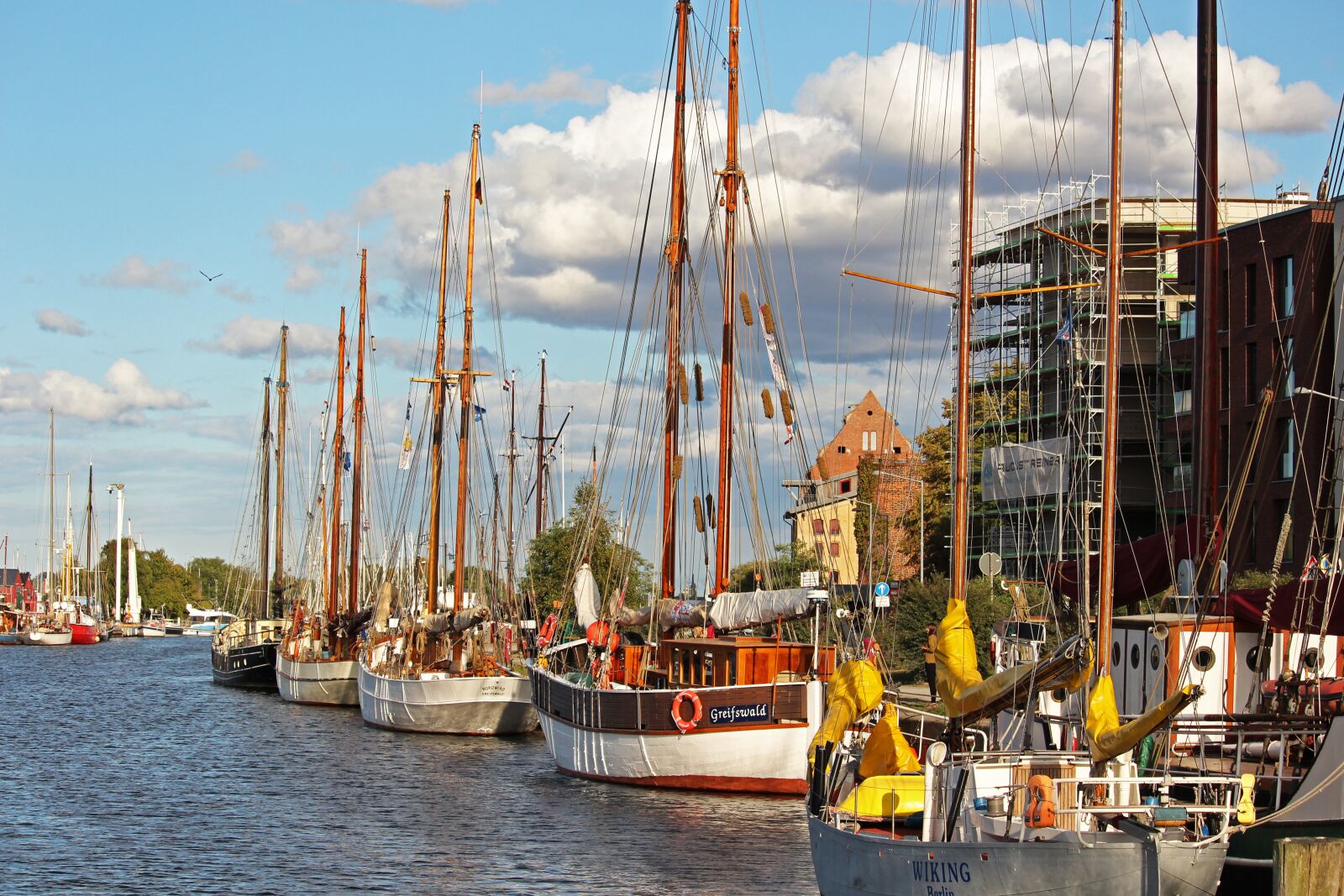 Canon EF-S 55-250mm F4-5.6 IS STM sample photo. Sailing ships, harbour museum photography