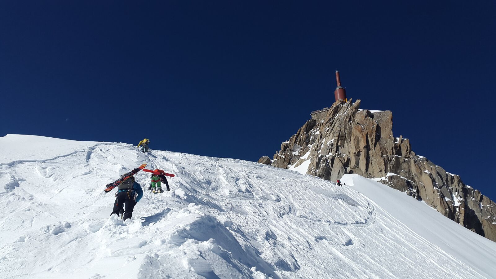 Samsung Galaxy Alpha sample photo. Aiguille du midi, mountaineer photography