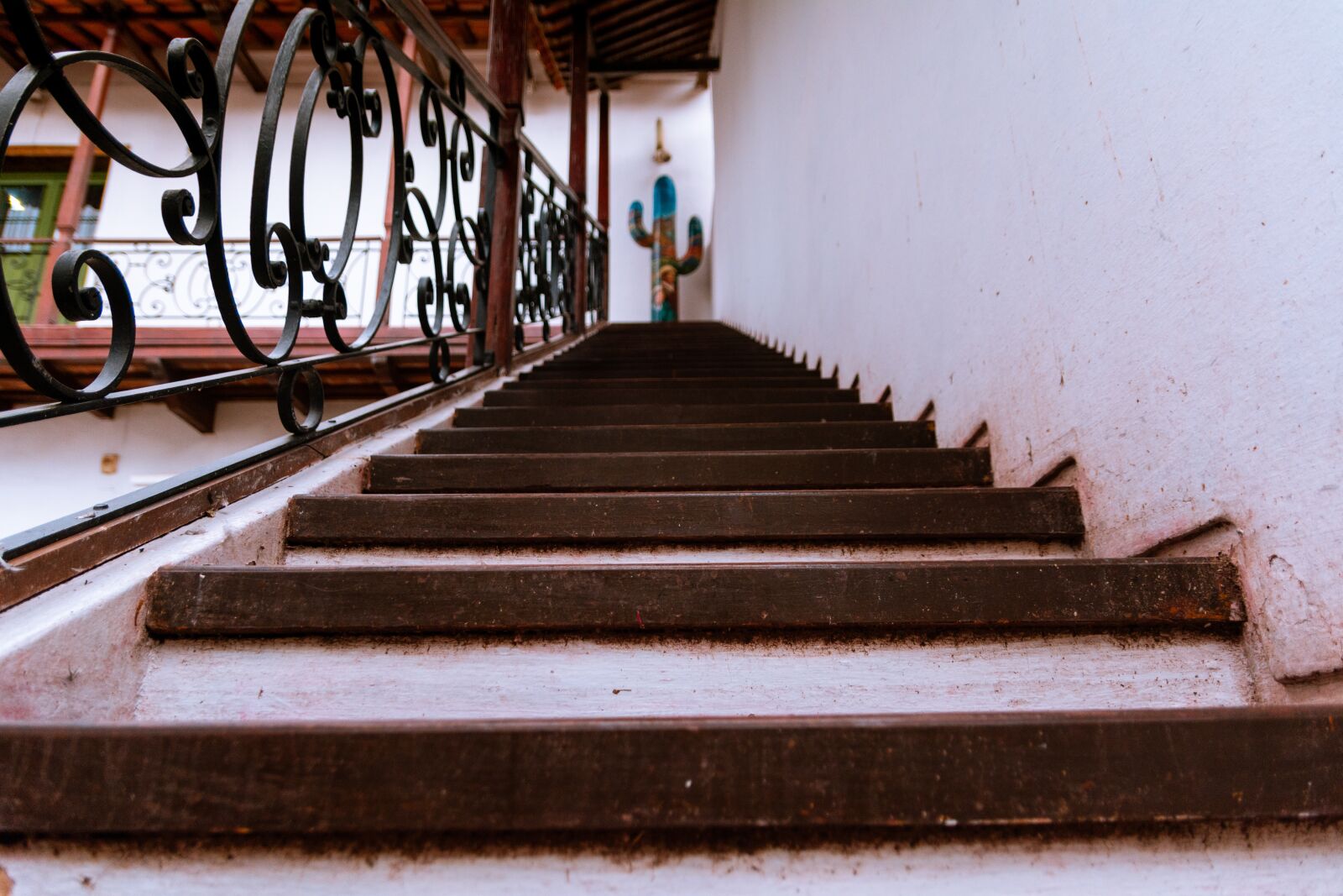 Nikon D7100 sample photo. Stairs, wood, stairway photography