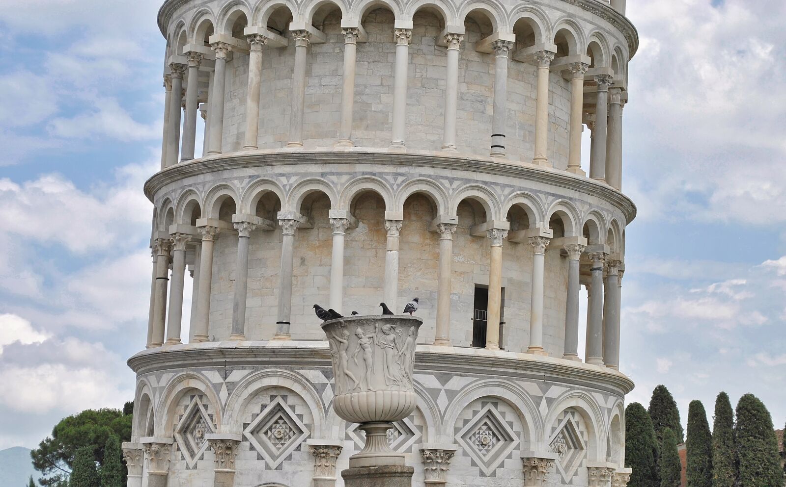 Nikon D3000 sample photo. Architecture, torre, sky photography