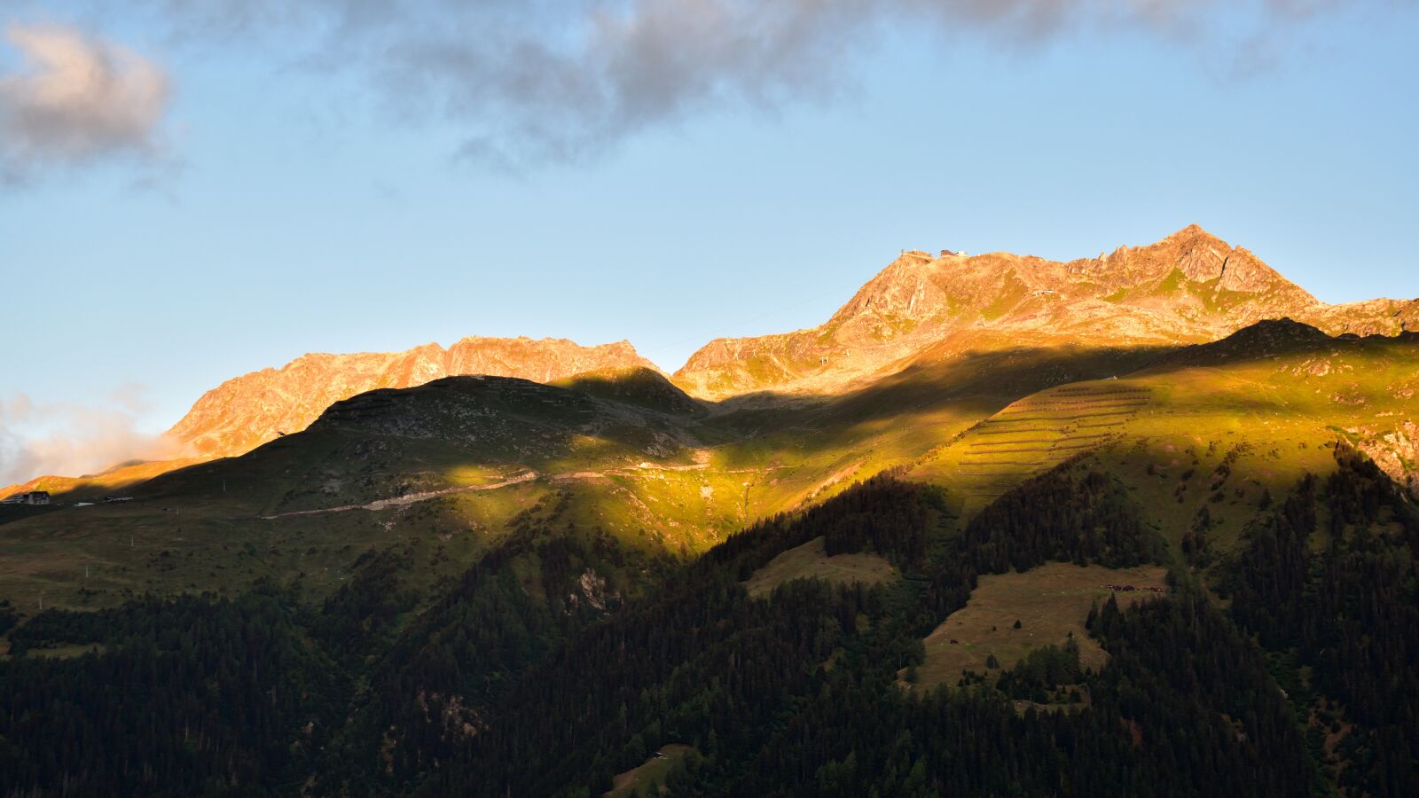 Nikon D5500 sample photo. Mountains, sunrise, landscape photography