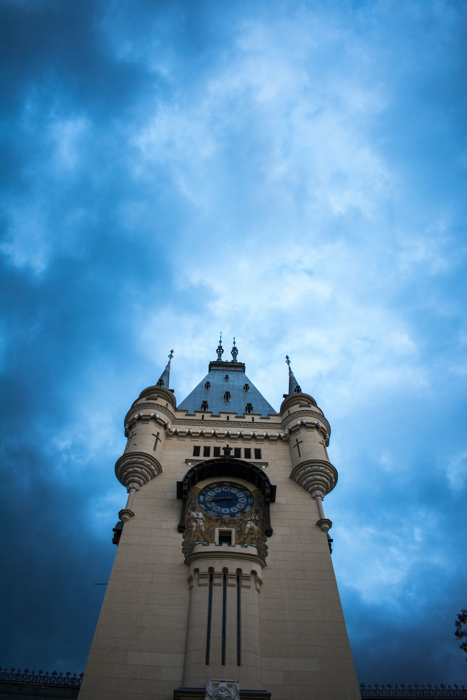 Nikon D3400 sample photo. Iasi, romania, the palace photography