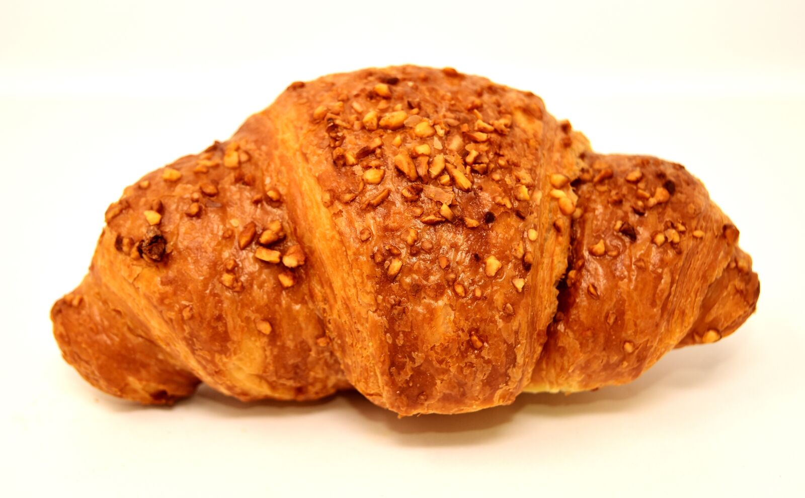 Nikon D7200 sample photo. Chocolate croissant, puff pastry photography