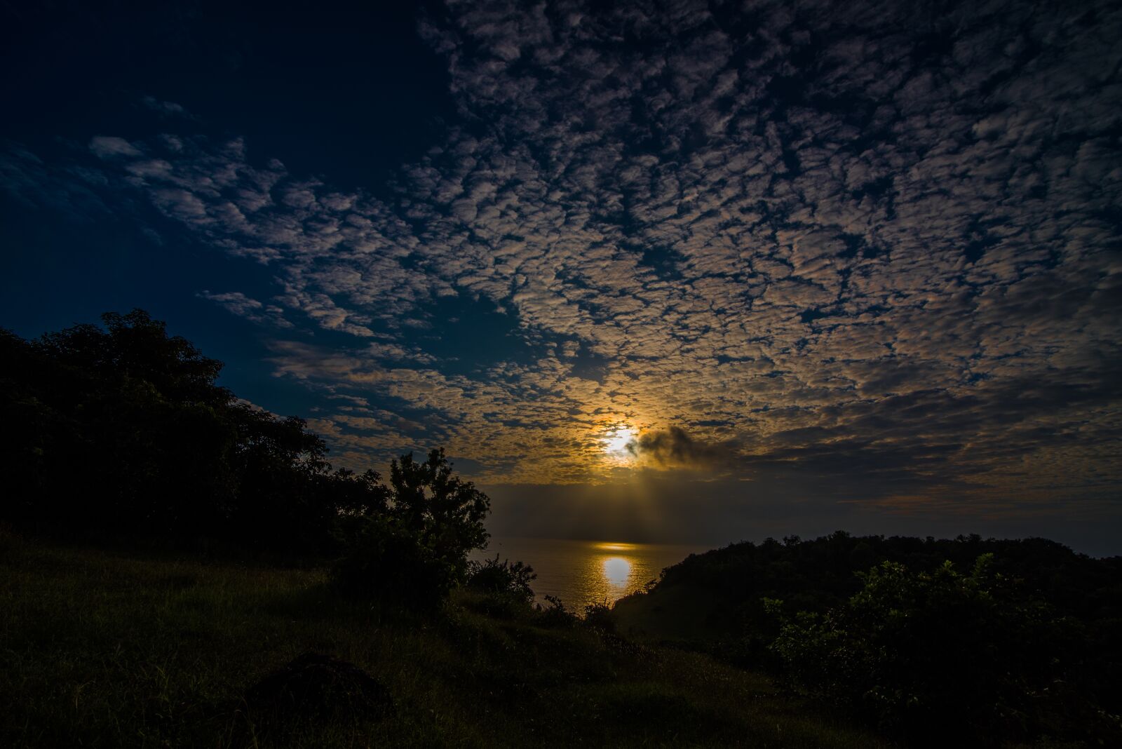 Nikon D750 sample photo. Sunset, sea, hill photography