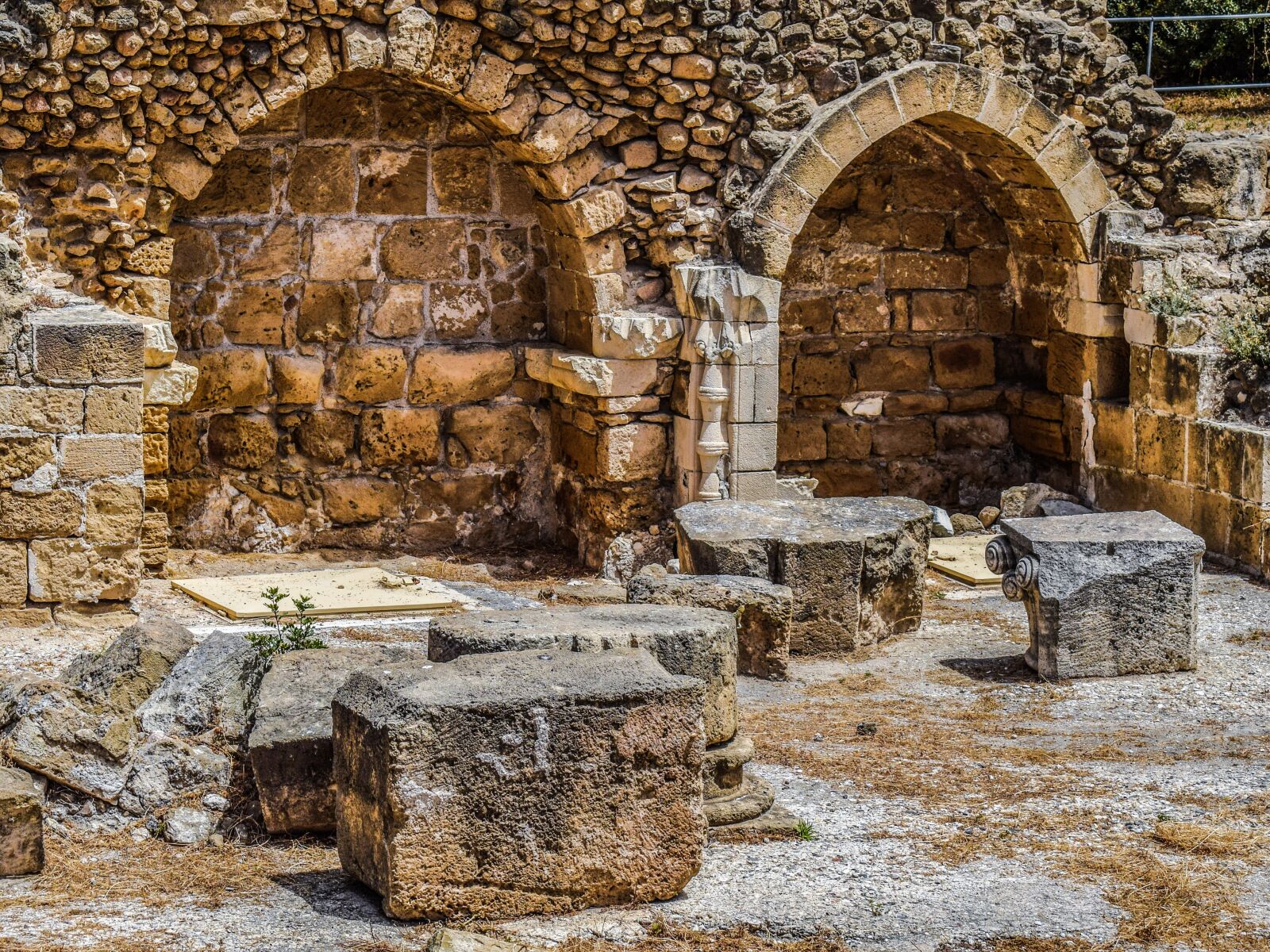 Nikon D3300 sample photo. Ruins, gothic, architecture photography