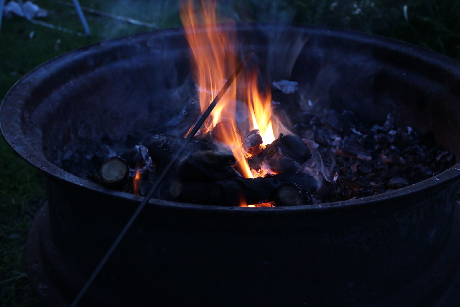 Canon EOS 80D sample photo. Campfire, hot, fire photography