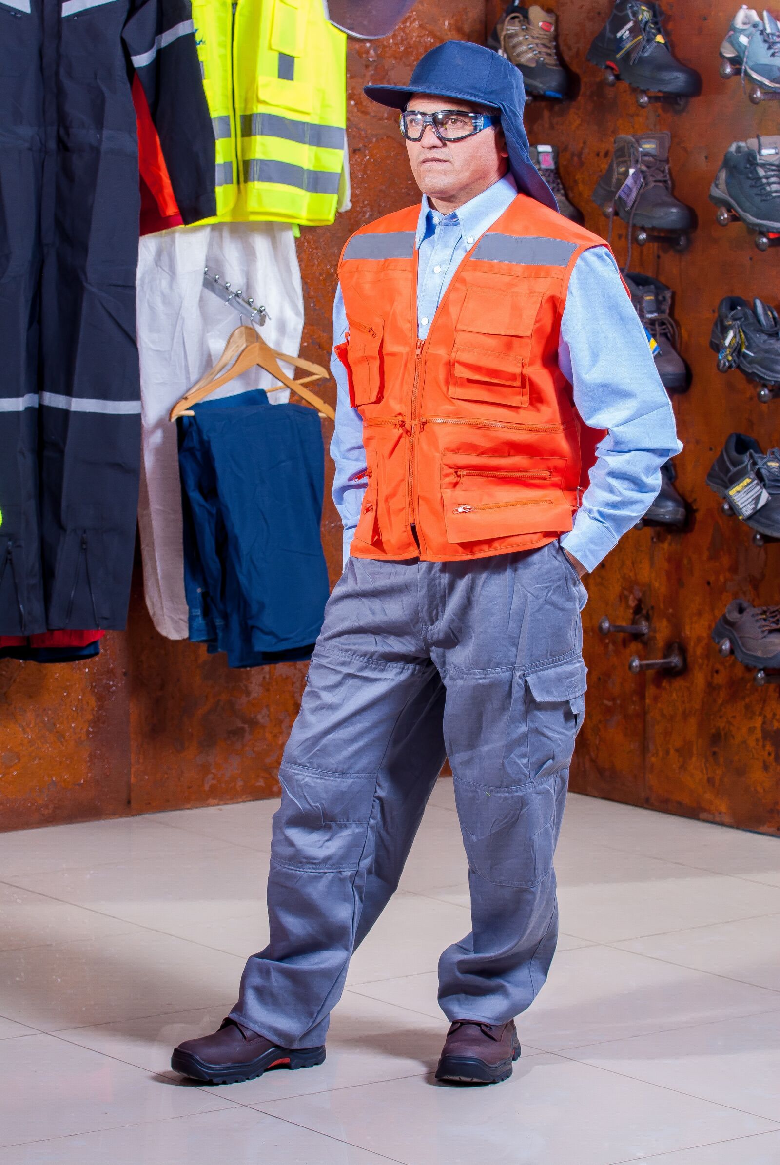Nikon D200 sample photo. Helmet, industrial, security photography