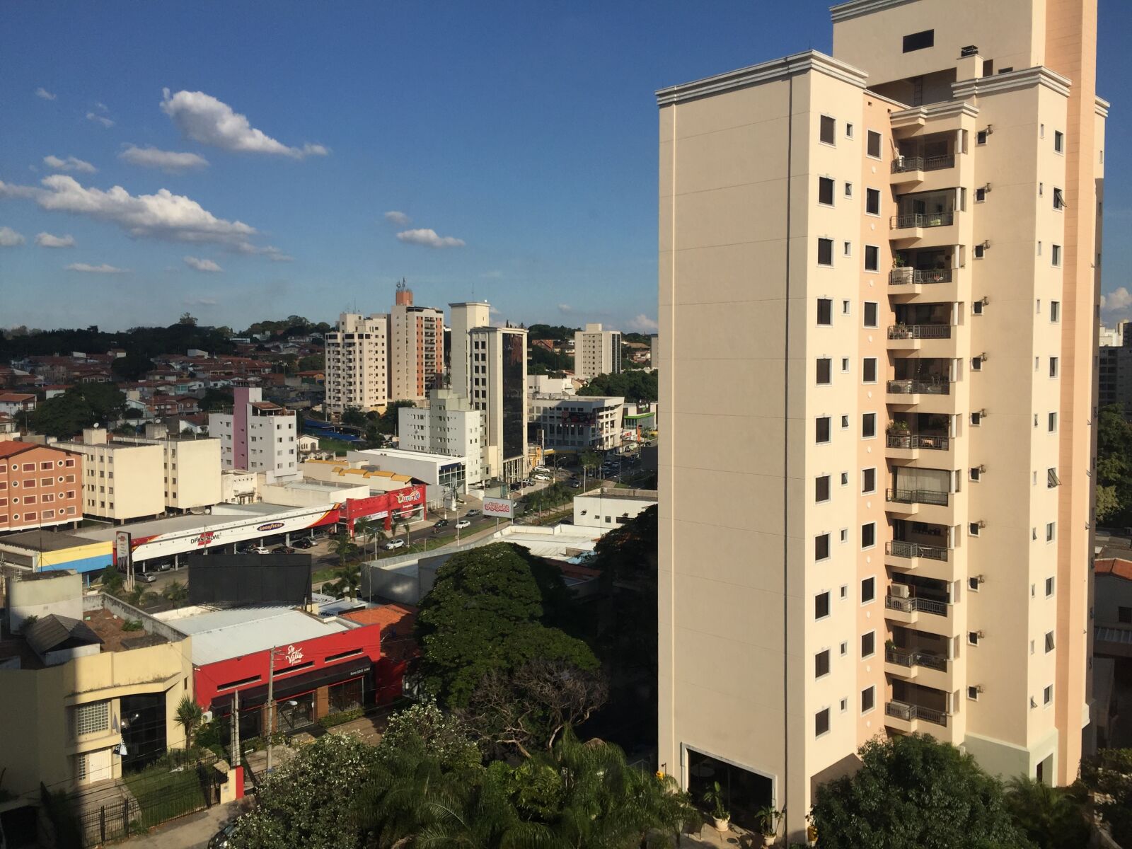 iPhone 6 Plus back camera 4.15mm f/2.2 sample photo. View of the city photography