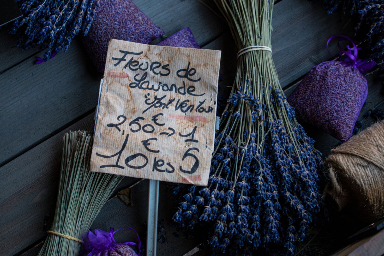 Canon EOS 70D + Canon EF-S 18-55mm F3.5-5.6 IS STM sample photo. Provence, lavender, purple photography