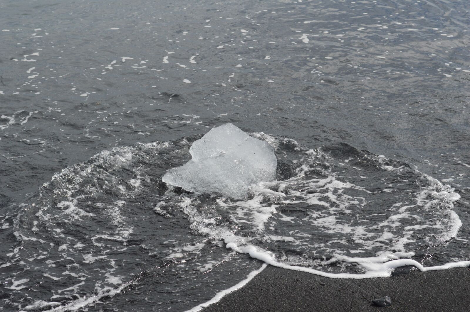 Nikon D3200 sample photo. Ice, ice on beach photography