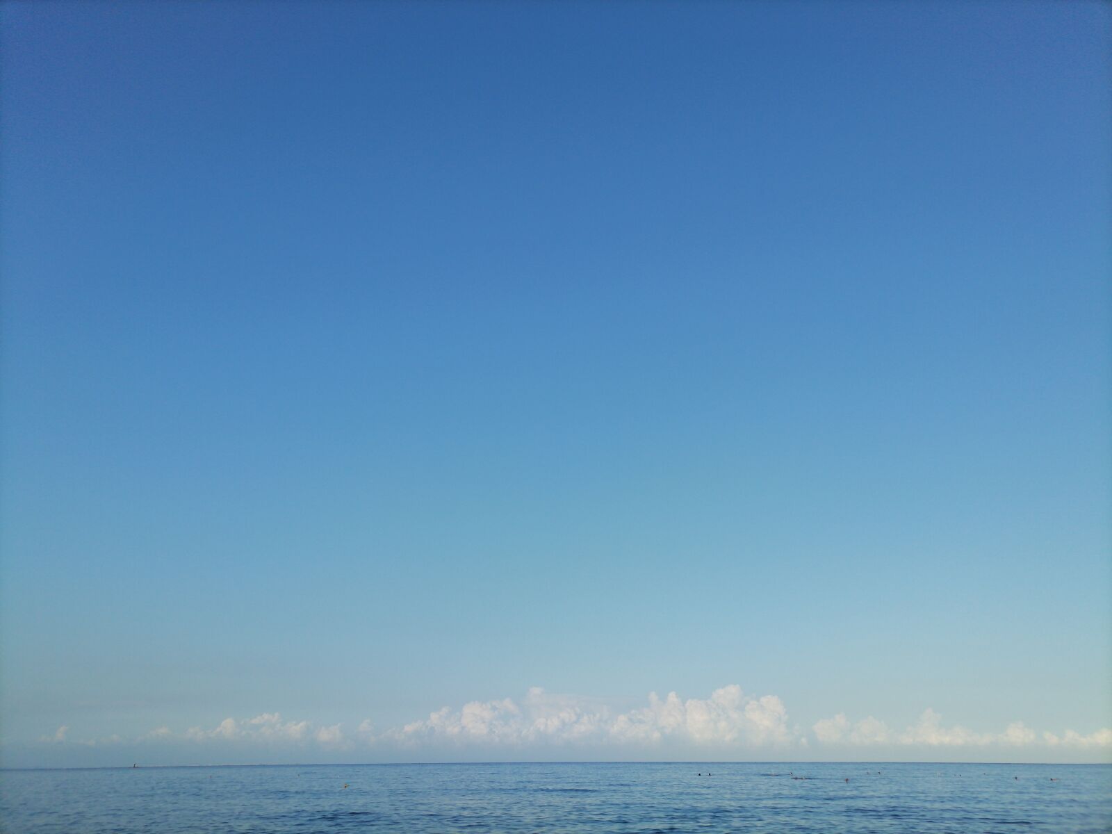 HUAWEI ART-L29 sample photo. Horizon, sea, sky photography