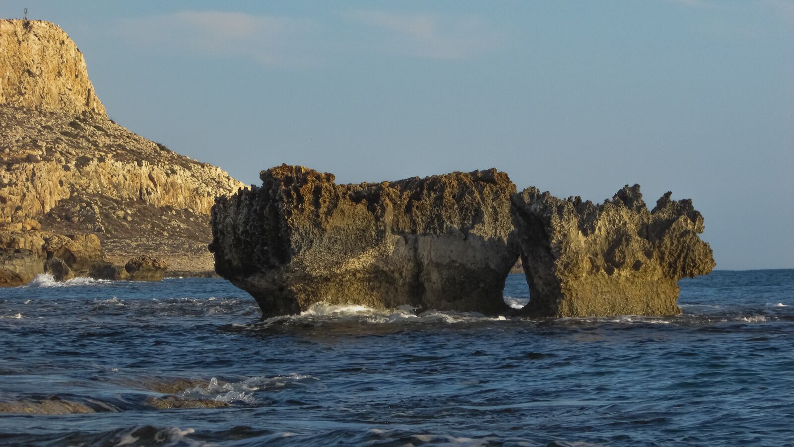 Canon PowerShot SX400 IS sample photo. Rock, formation, sea photography