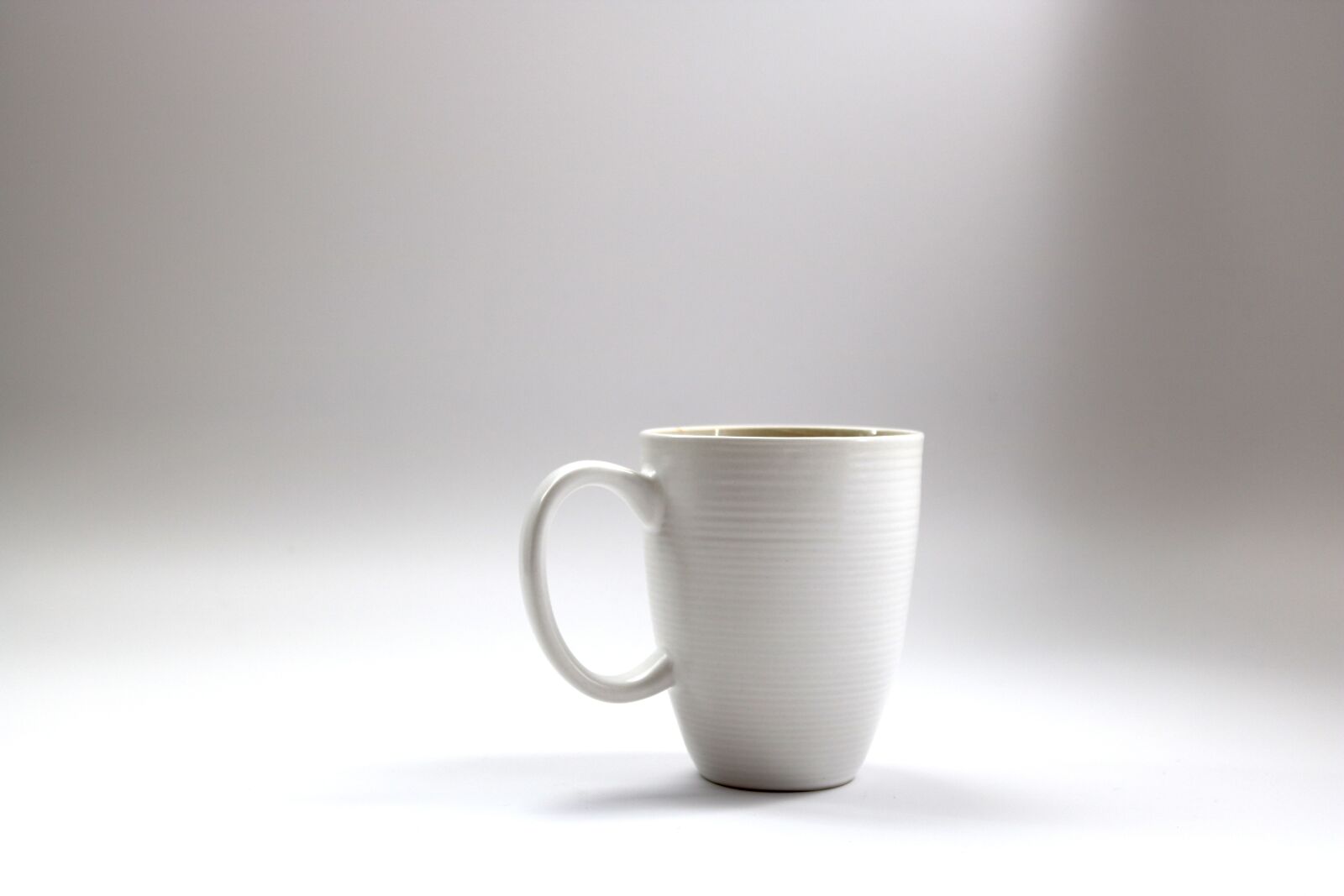 Canon EOS 750D (EOS Rebel T6i / EOS Kiss X8i) sample photo. Coffee, mug, drink photography