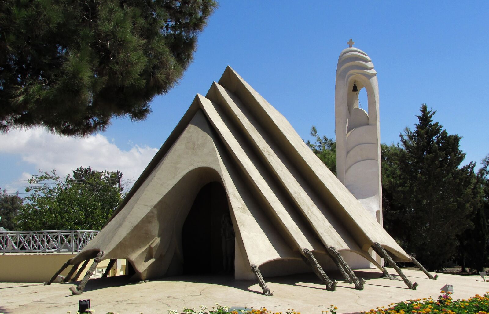 Canon PowerShot SX400 IS sample photo. Cyprus, dasaki achnas, church photography