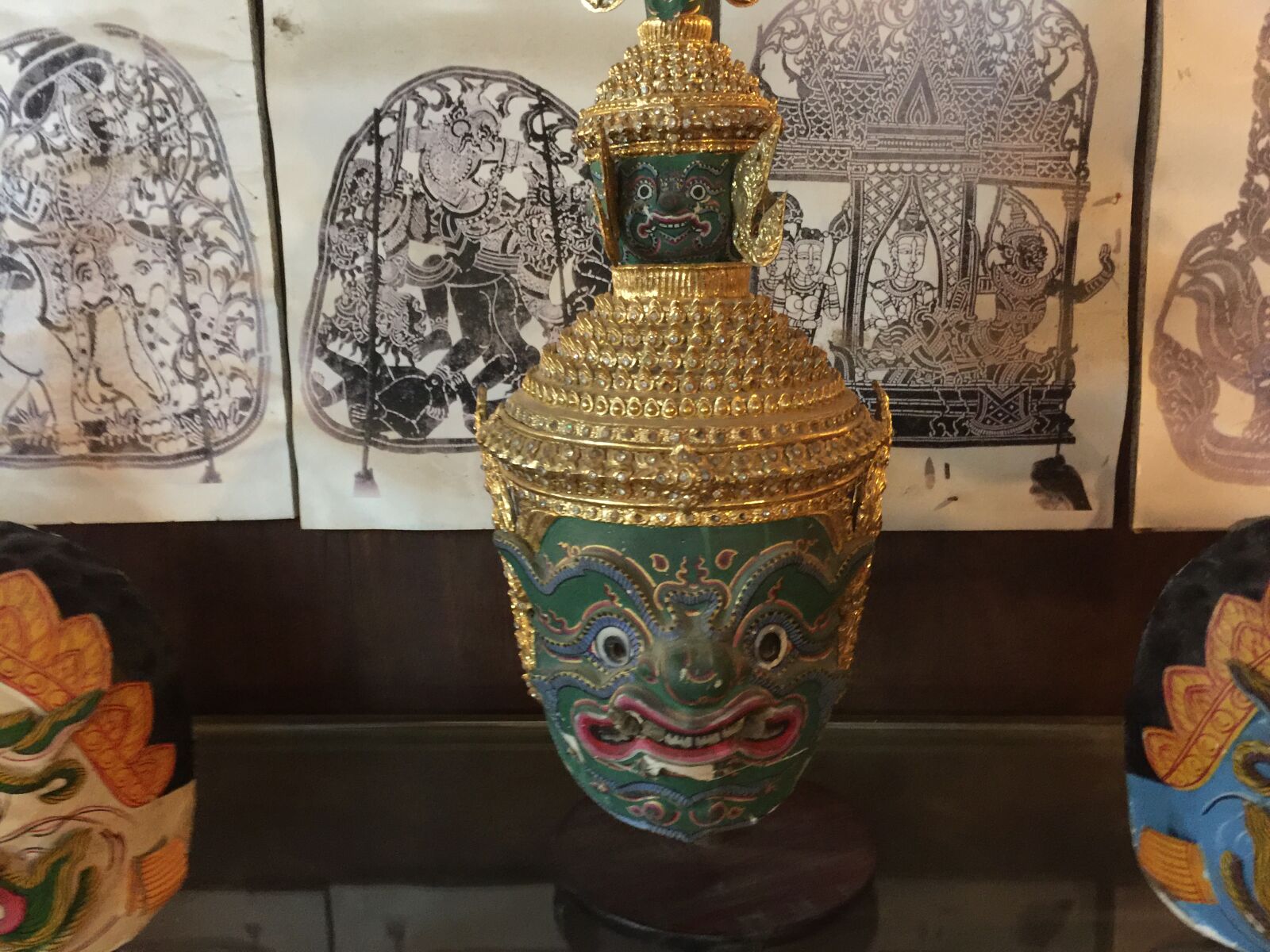 iPhone 6 Plus back camera 4.15mm f/2.2 sample photo. Khmer, traditional, mask, dance photography