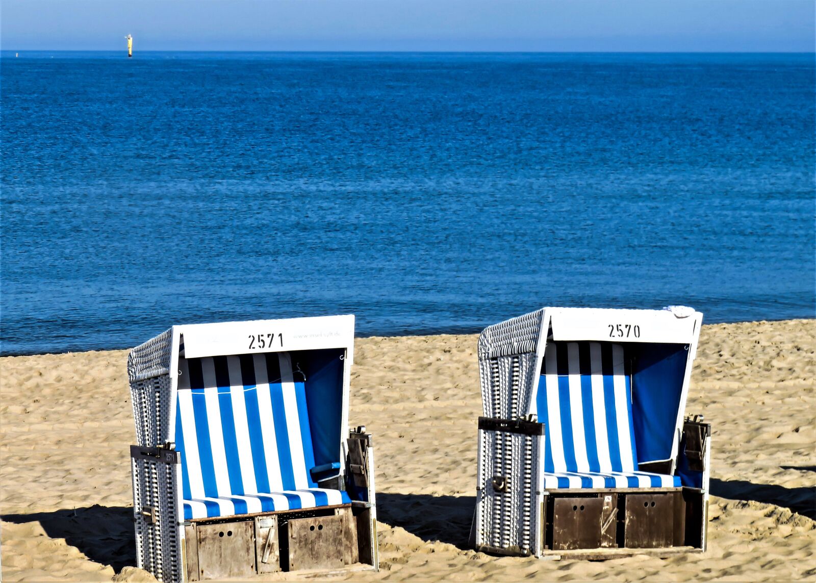 Canon PowerShot SX710 HS sample photo. Beach, sea, north sea photography