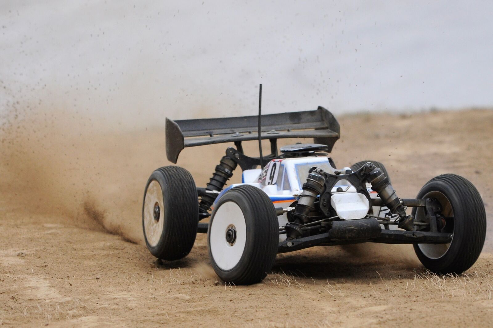Nikon D5000 sample photo. Rc 1 8, off road, buggy photography