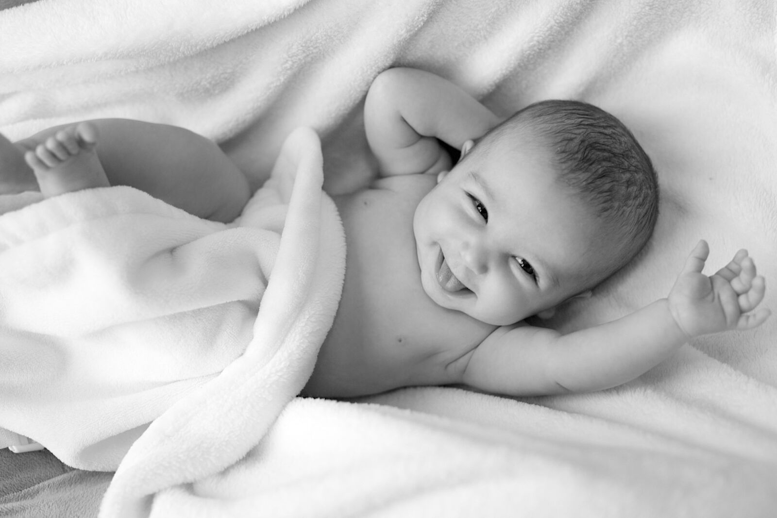Canon EOS 5D Mark III sample photo. People, bed, baby photography