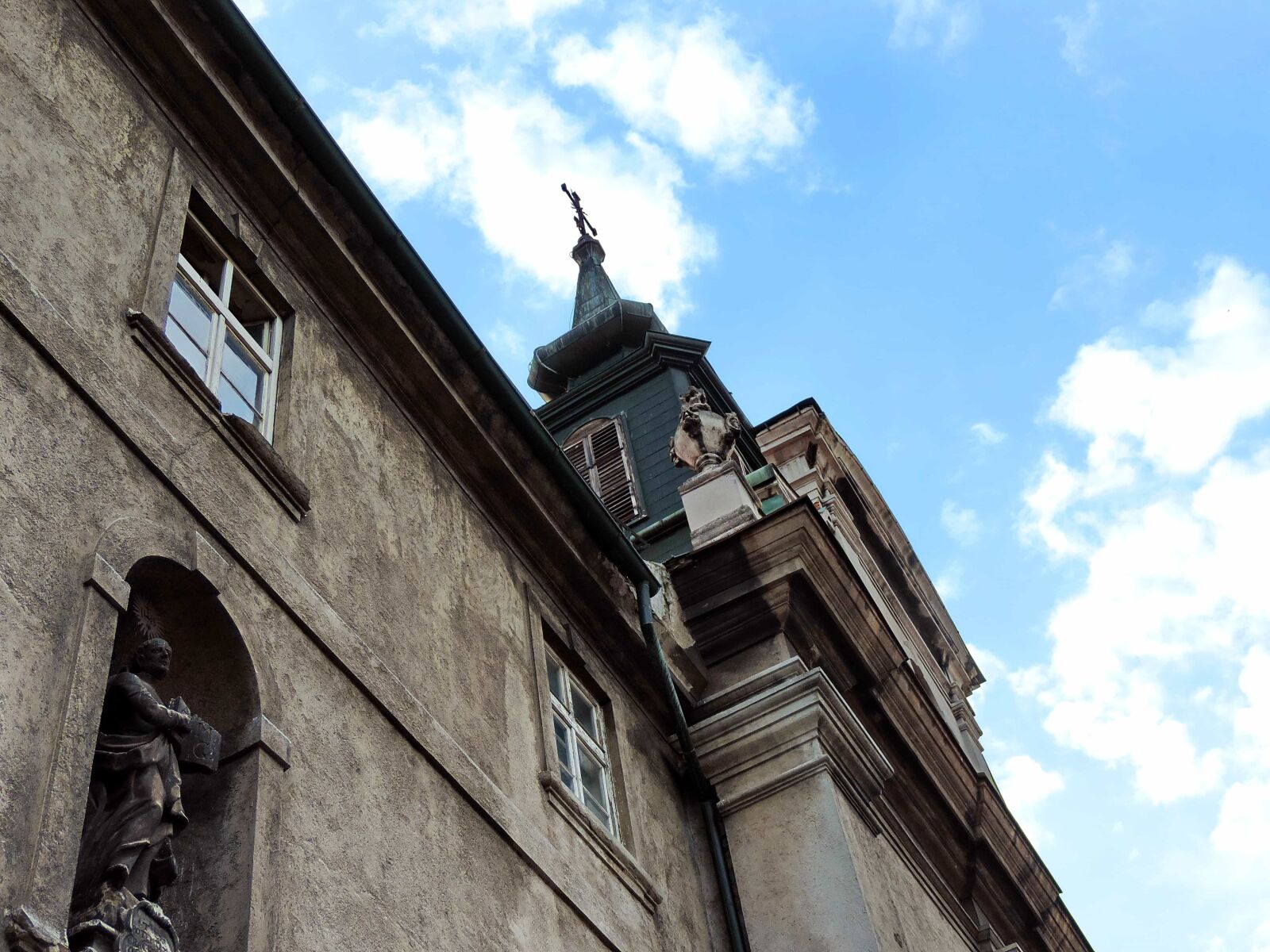 Nikon Coolpix P520 sample photo. Baroque, blue sky, catholic photography