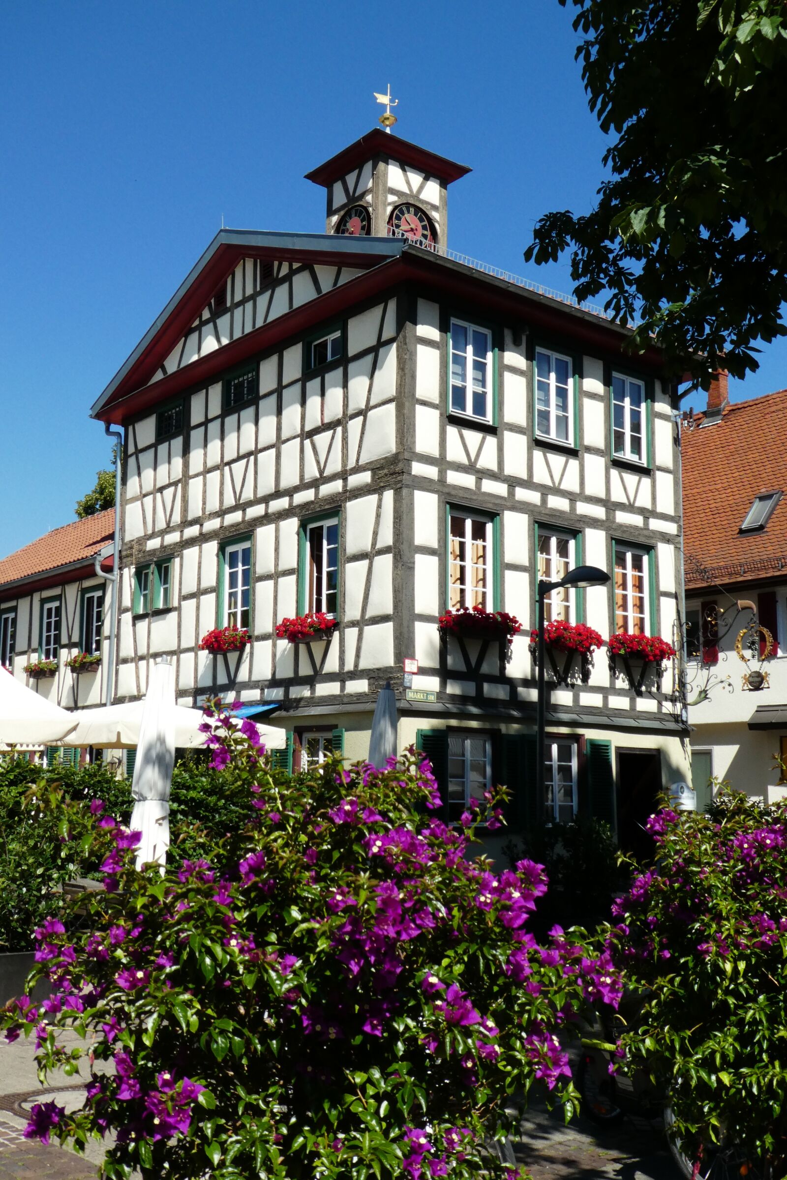 Panasonic DMC-TZ81 sample photo. Kirchheim, teck, wakes up photography