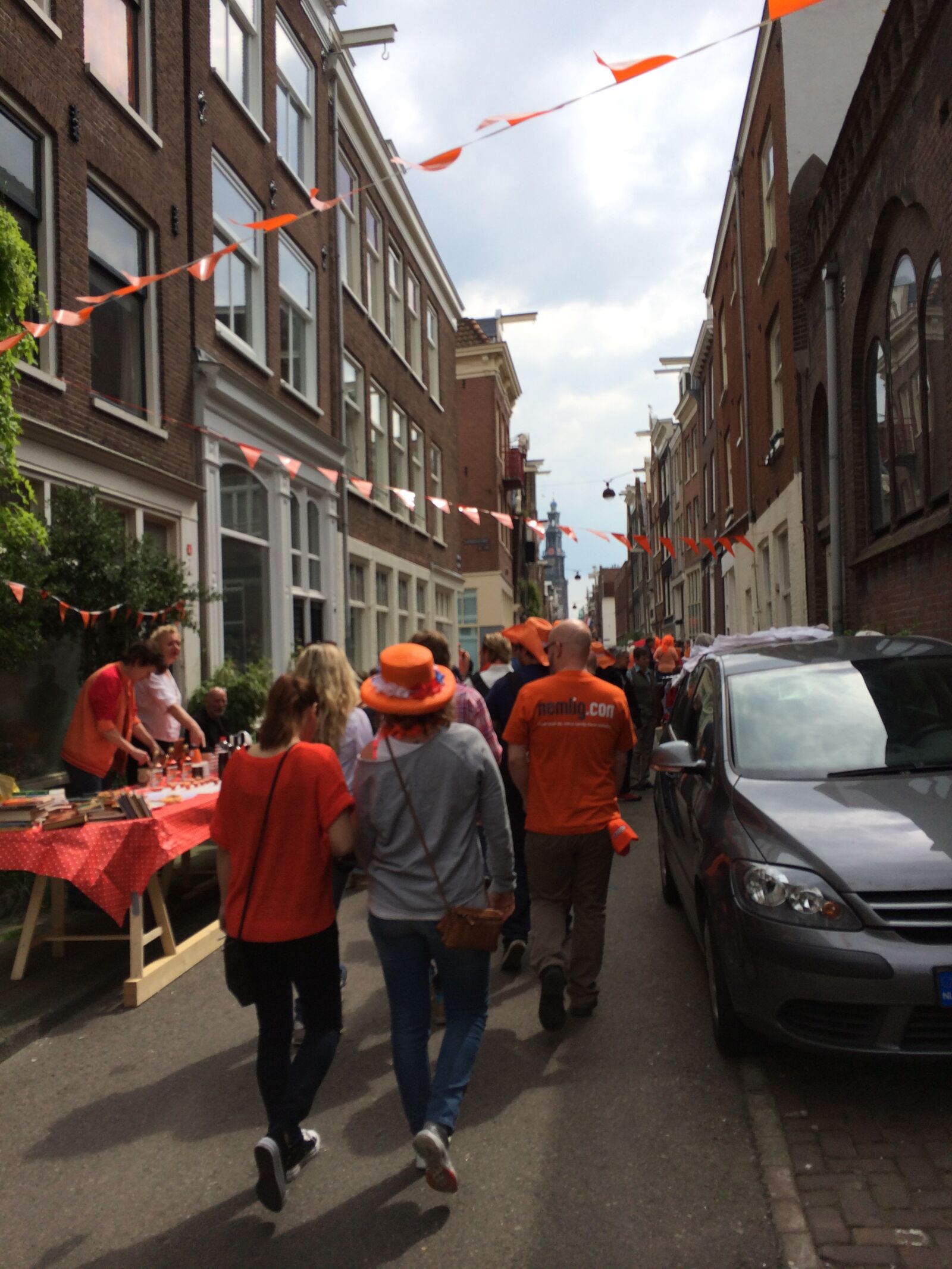 iPhone 5s back camera 4.12mm f/2.2 sample photo. Kingsday, amsterdam, holland photography