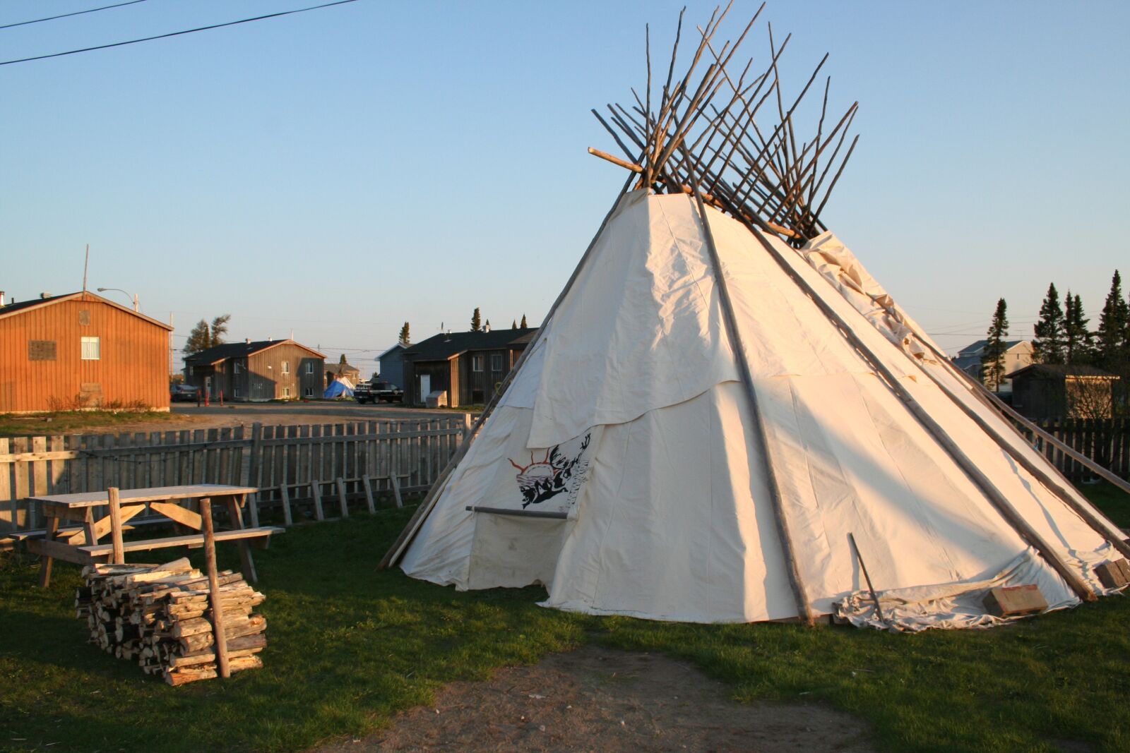 Canon EOS 350D (EOS Digital Rebel XT / EOS Kiss Digital N) sample photo. Tipi, teepee, sabtuan photography