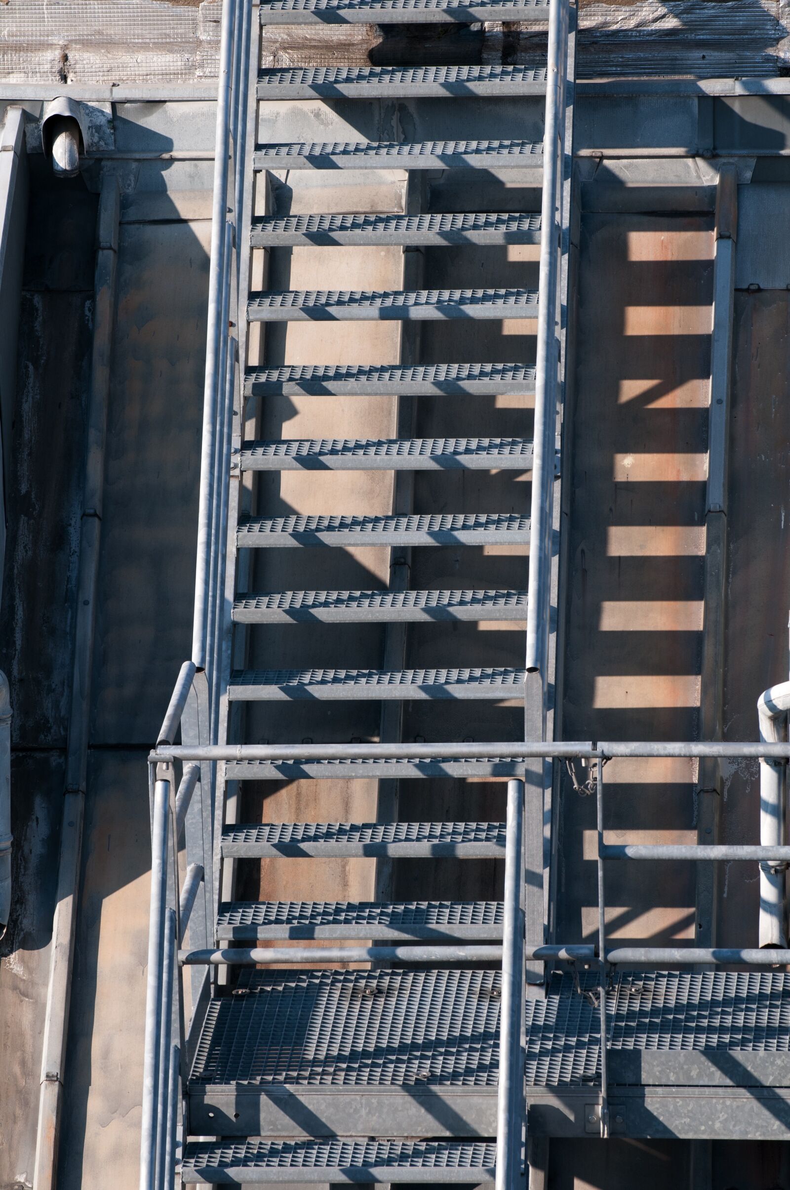 Nikon D300 sample photo. Paris, roofs, staircase photography