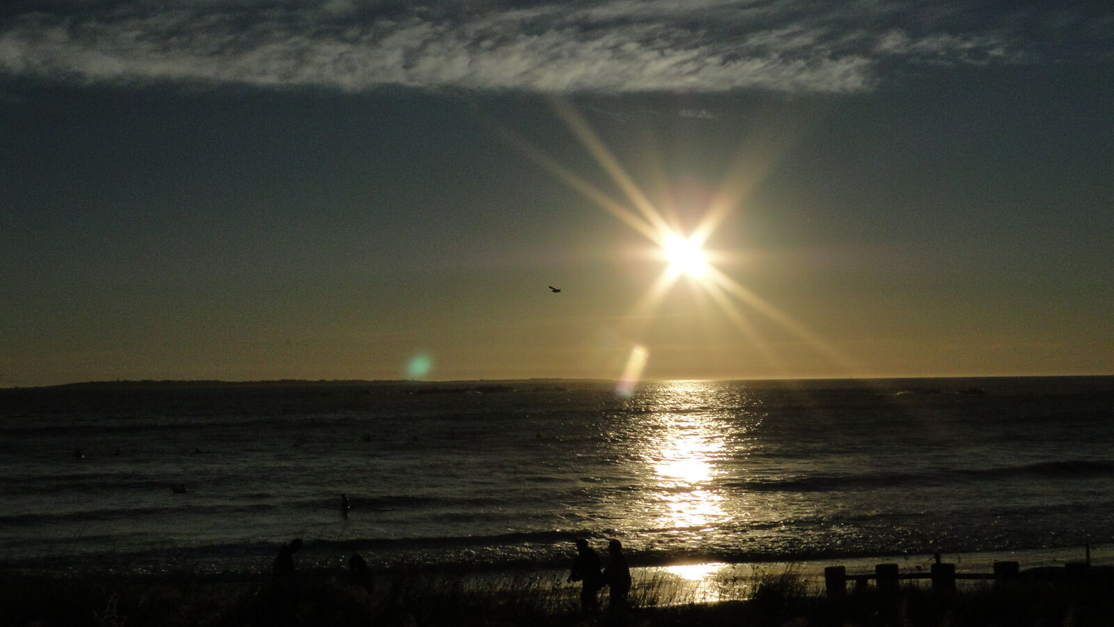 Sony Cyber-shot DSC-HX1 sample photo. Beach, beach, landscape, clouds photography