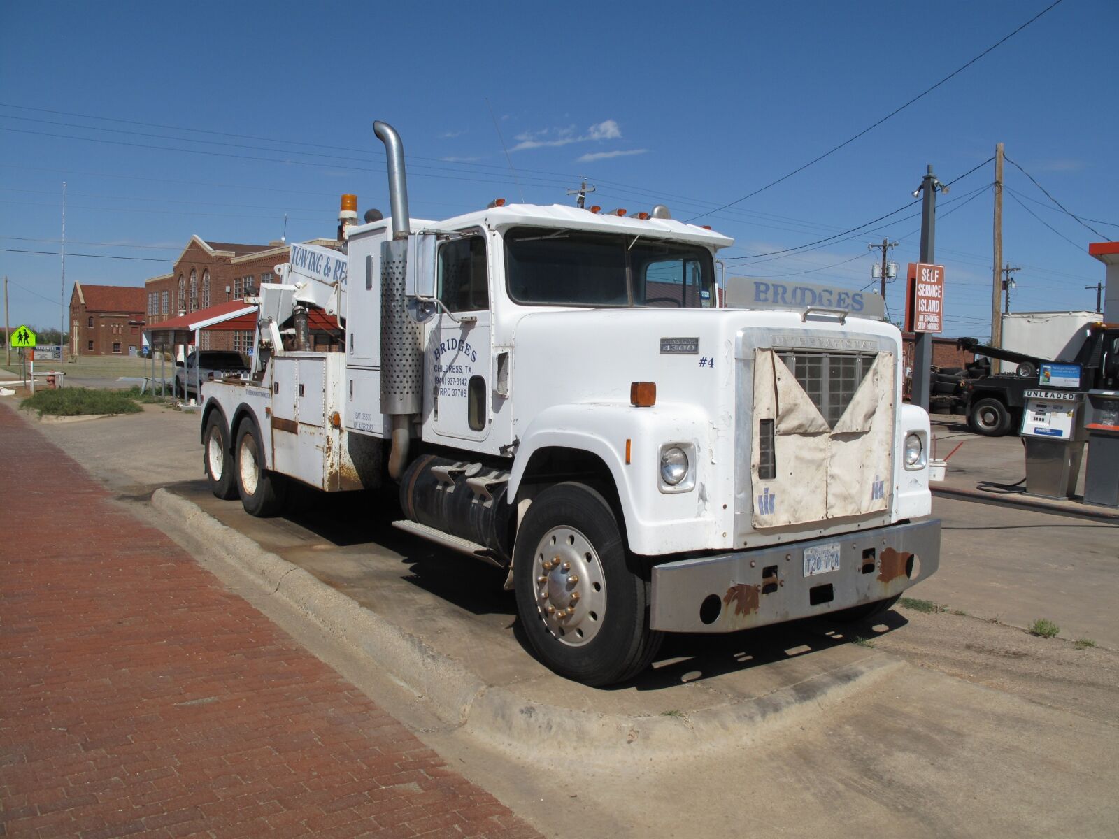 Canon PowerShot G10 sample photo. Truck, chrome, glimmen photography