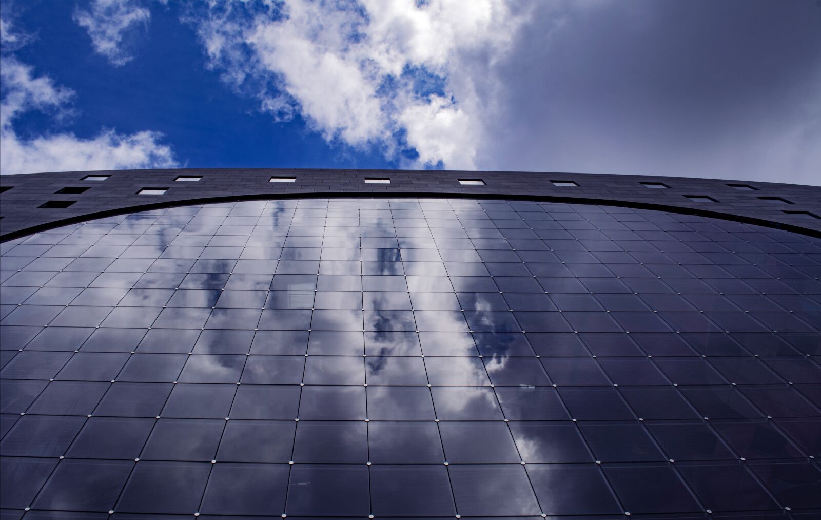 Nikon D5200 sample photo. Facade, reflection, building photography