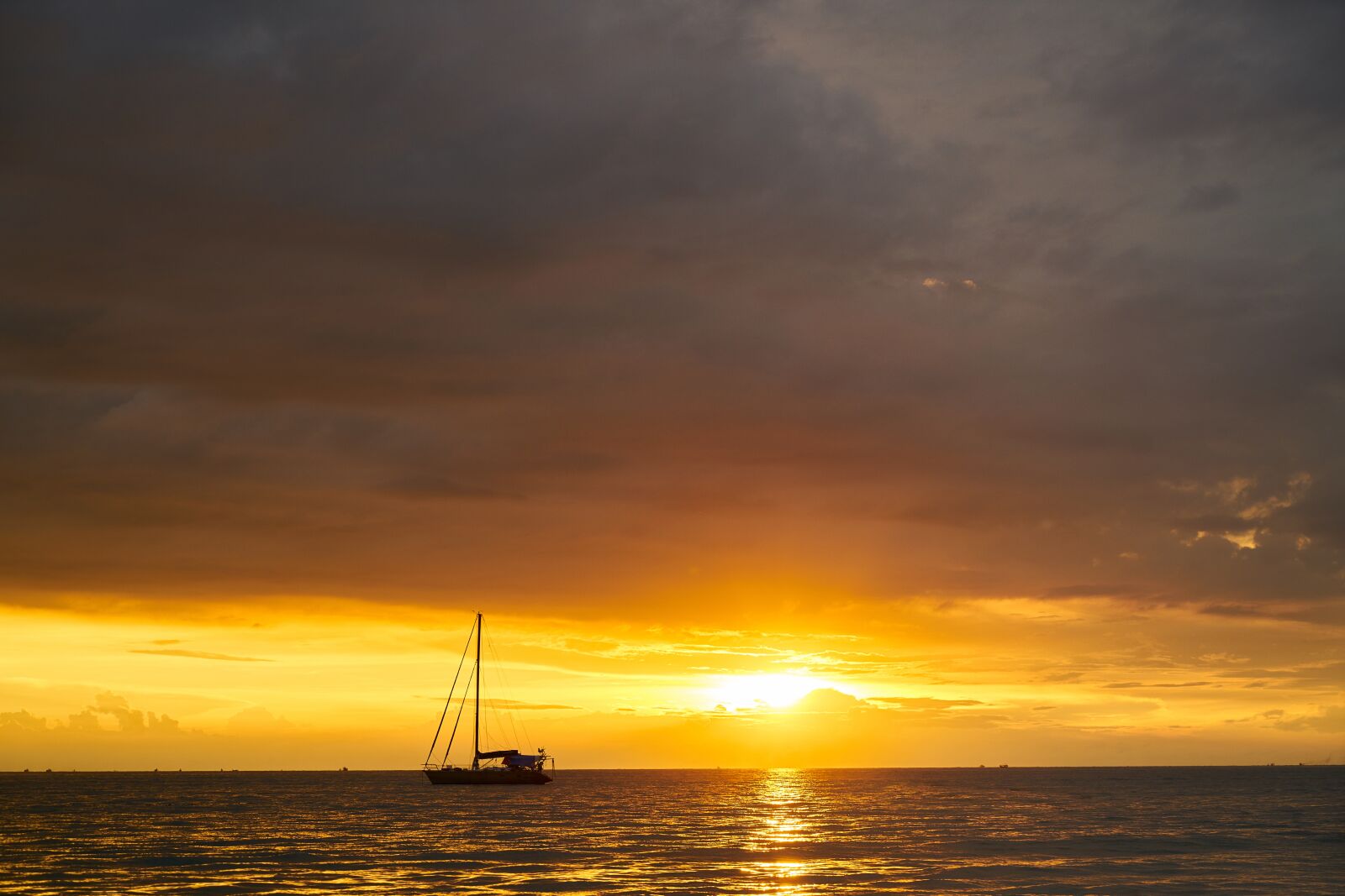 Sony a7R II sample photo. Landscape, sunset, clouds photography
