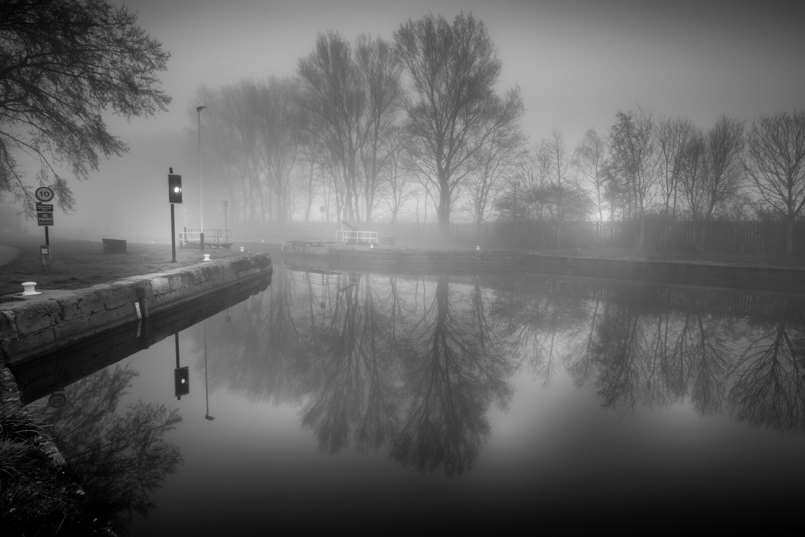 Fujifilm X-T2 sample photo. Canal, reflections, mist photography