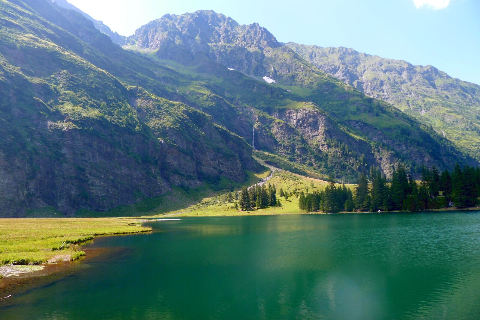 Panasonic Lumix DMC-LX5 sample photo. Lake, nature, landscape photography